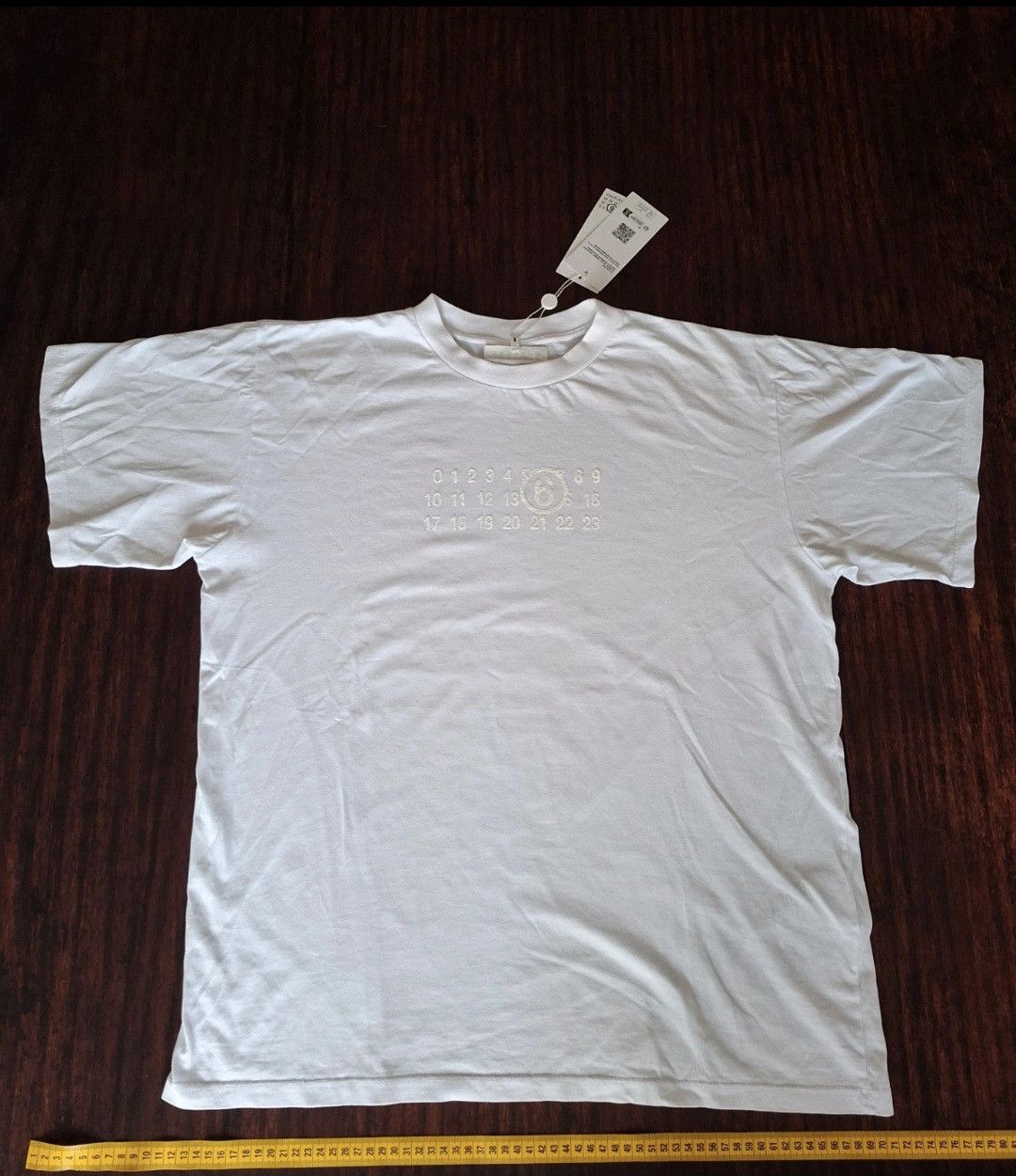 Maison Margiela White Maison Margiela Line 6 T-shirt Size US S / EU 44-46 / 1 - 4 Thumbnail
