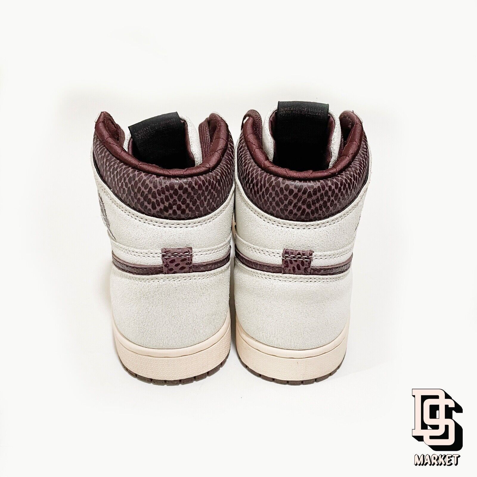 A Ma Maniere × Jordan Brand A MA MAINERE AIR JORDAN 1 RETRO HIGH OG SP 11.5 Size US 11.5 / EU 44-45 - 3 Thumbnail