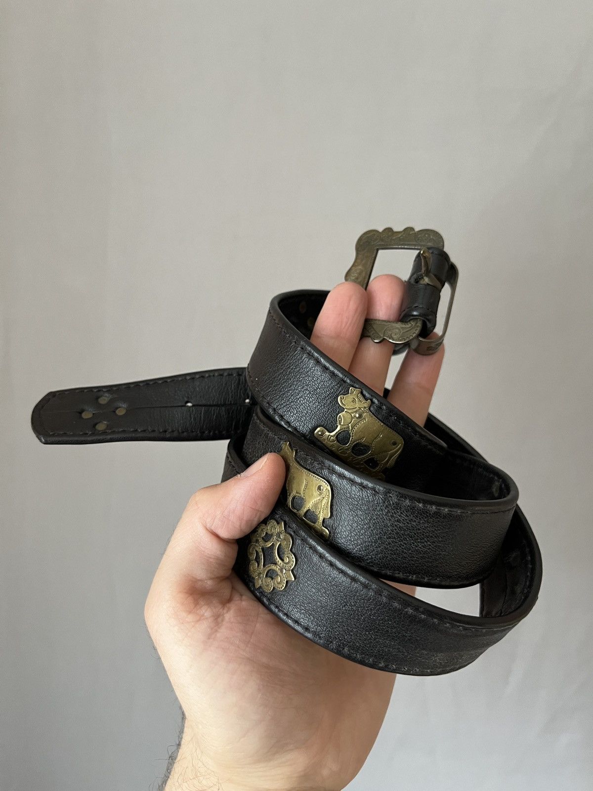 Vintage Vintage Avant Garde Tyrol Cows Ethno Leather Belt Size ONE SIZE - 1 Thumbnail