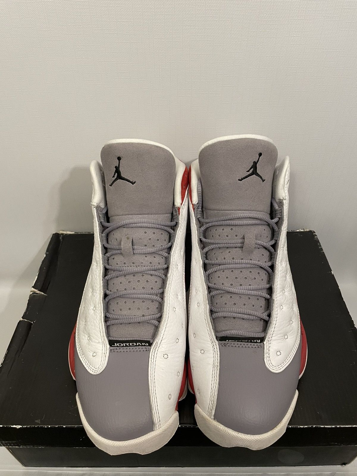 Nike Jordan 13 Size 10 Grey Toe Size US 10 / EU 43 - 3 Thumbnail