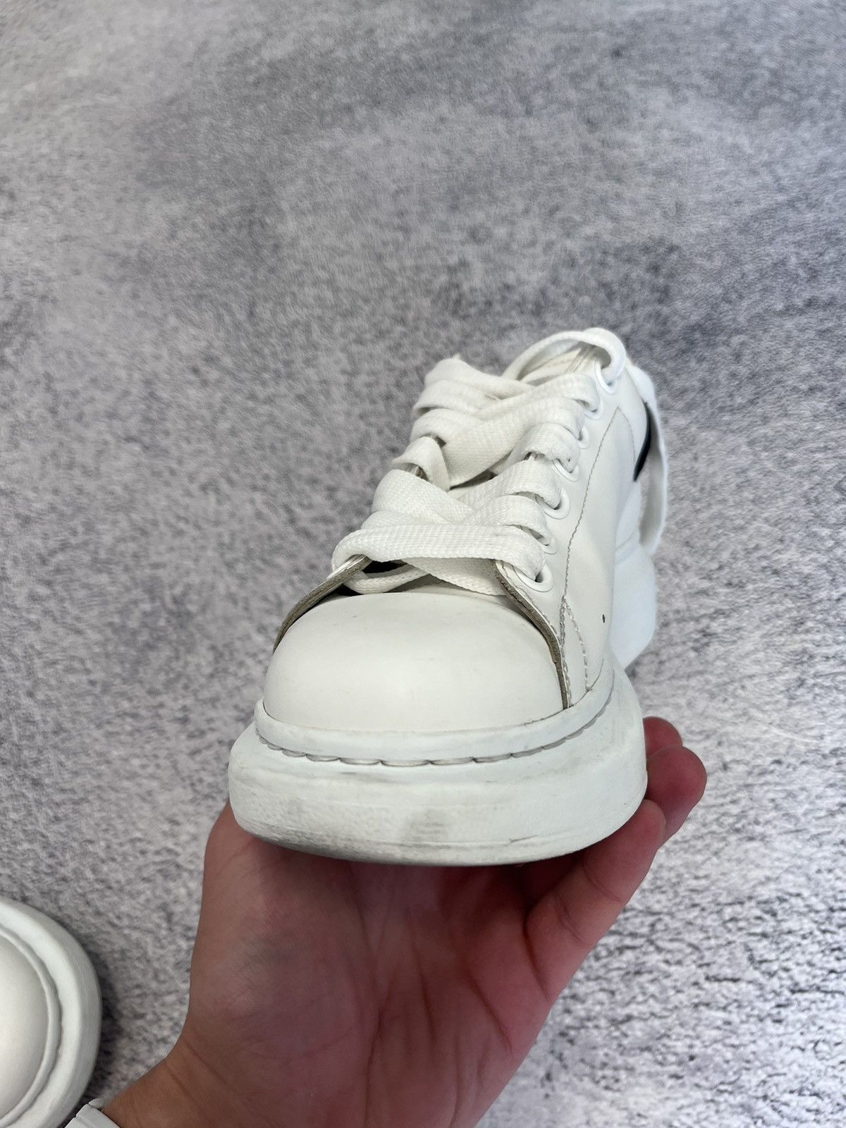 Alexander McQueen Alexander McQueen Women Shoes Sneakers Leather Size 38 Size US 8 / IT 38 - 19 Thumbnail
