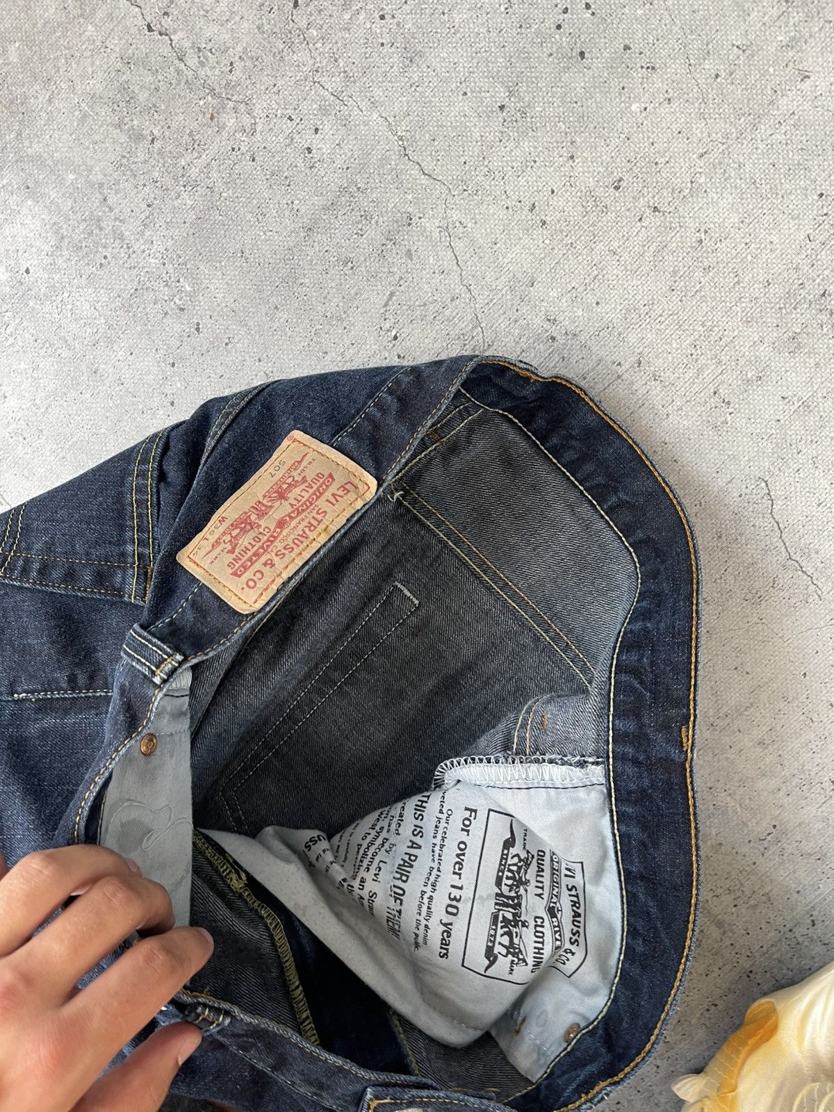 Levi's Vintage Y2K Bagy Levi’s 507 jeans streetwear style size36x34 Size US 36 / EU 52 - 8 Thumbnail