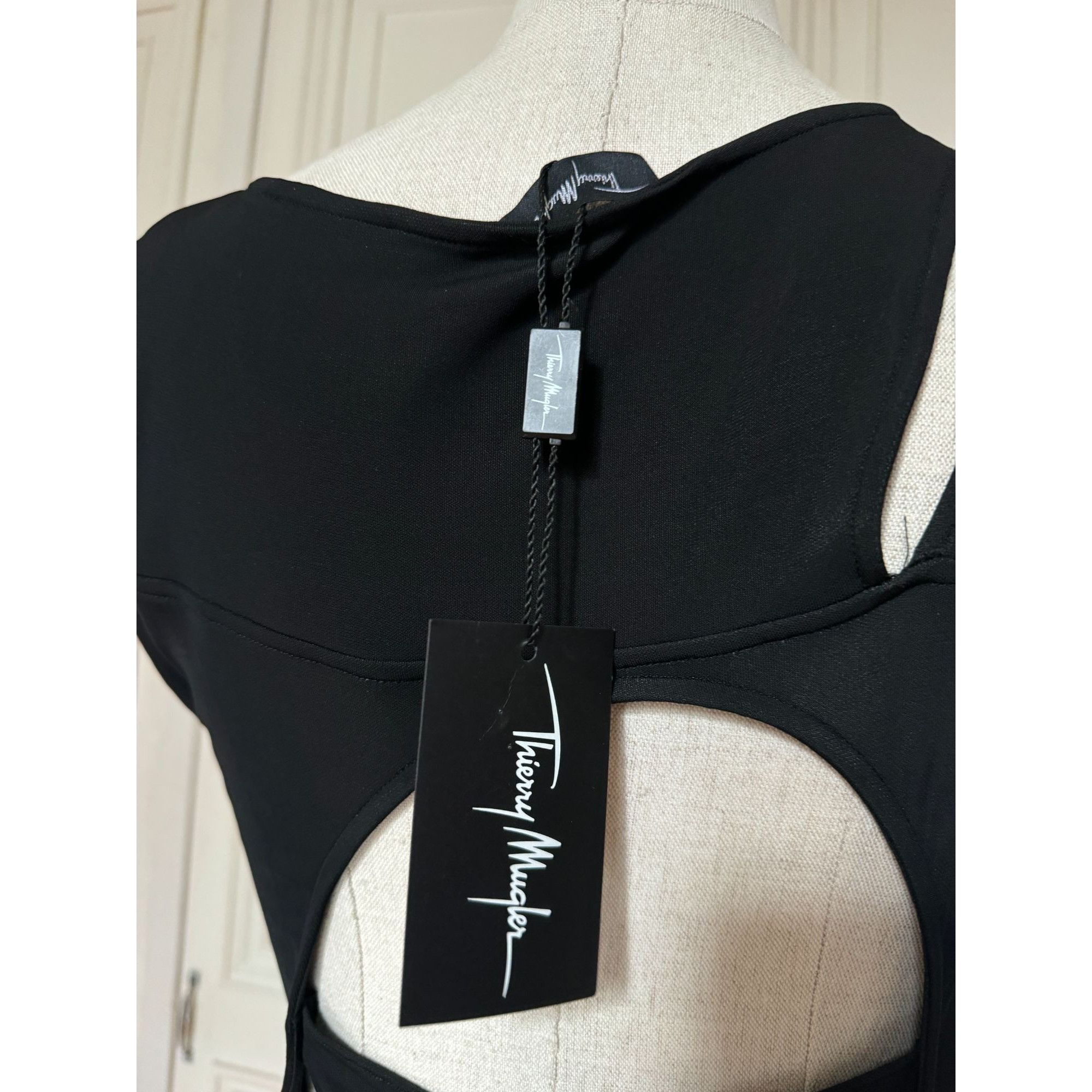 Thierry Mugler SS 2011 Sculptural Open-Back Black Dress Size XS / US 0-2 / IT 36-38 - 6 Thumbnail