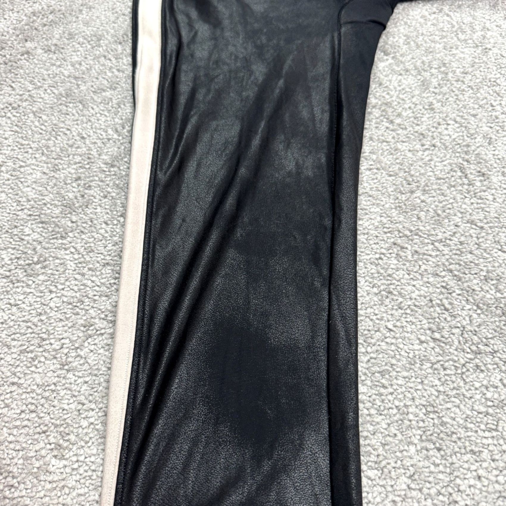 Spanx Spanx Leggings Womens Medium Black White Side Striped Mid Rise Slim Type: Leggings Size 32" / US 10 / IT 46 - 5 Thumbnail