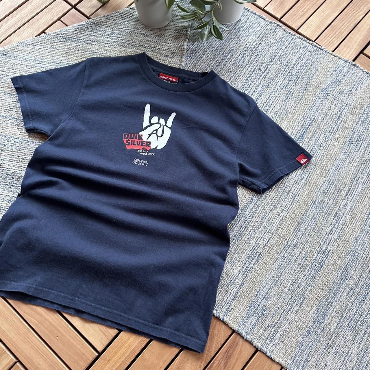 Quiksilver Vintage Y2K Quiksilver NYC Surfcore Tee T-shirt Size US S / EU 44-46 / 1 - 2 Thumbnail