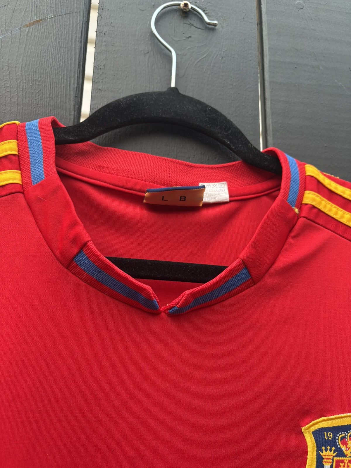 Other Vintage Sportswear Spain FIFA Soccer Jersey Size US L / EU 52-54 / 3 - 7 Thumbnail