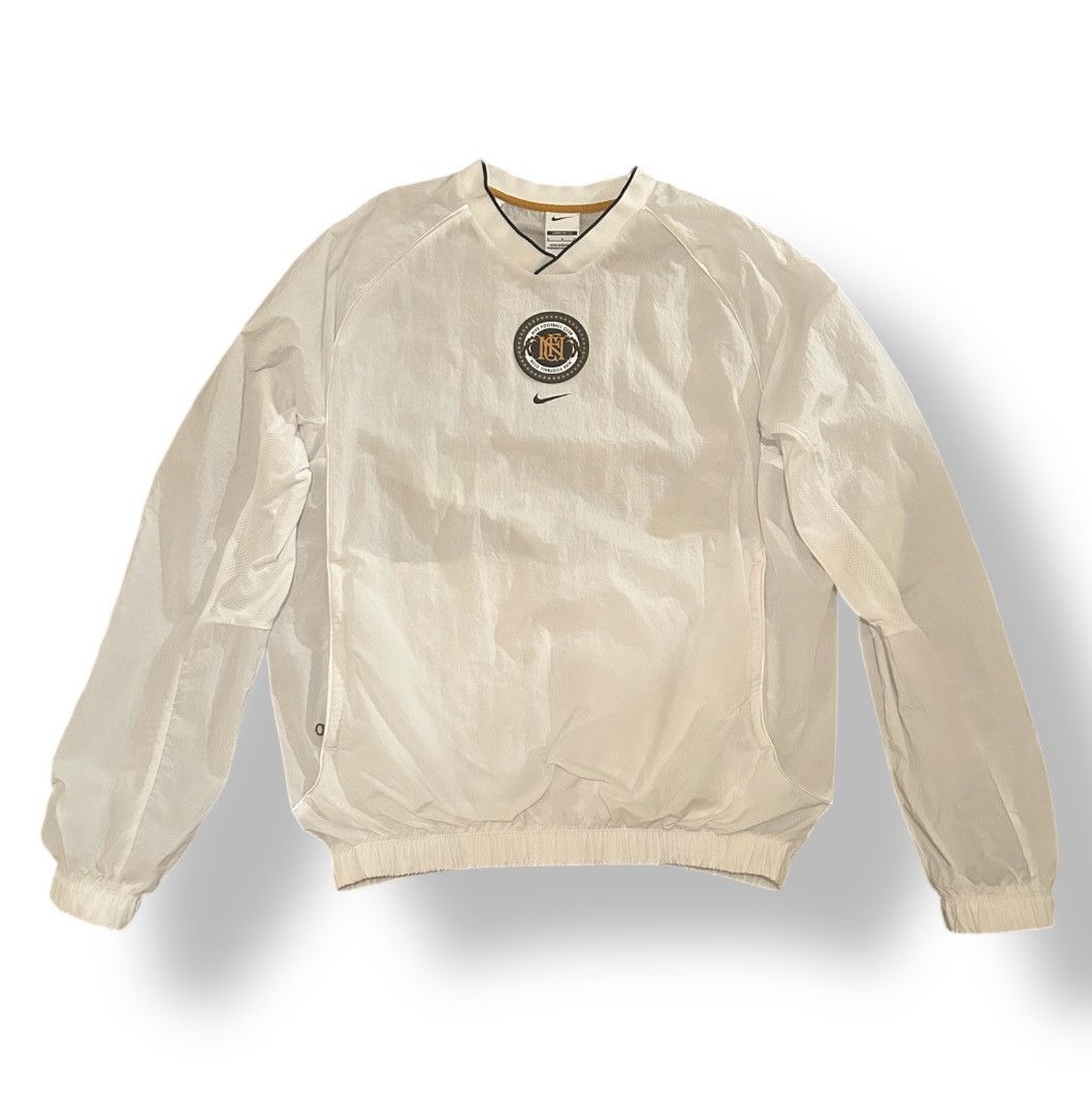 Nike Nike Football Club Windbreaker Small White Center Swoosh Size US S / EU 44-46 / 1 - 1 Thumbnail