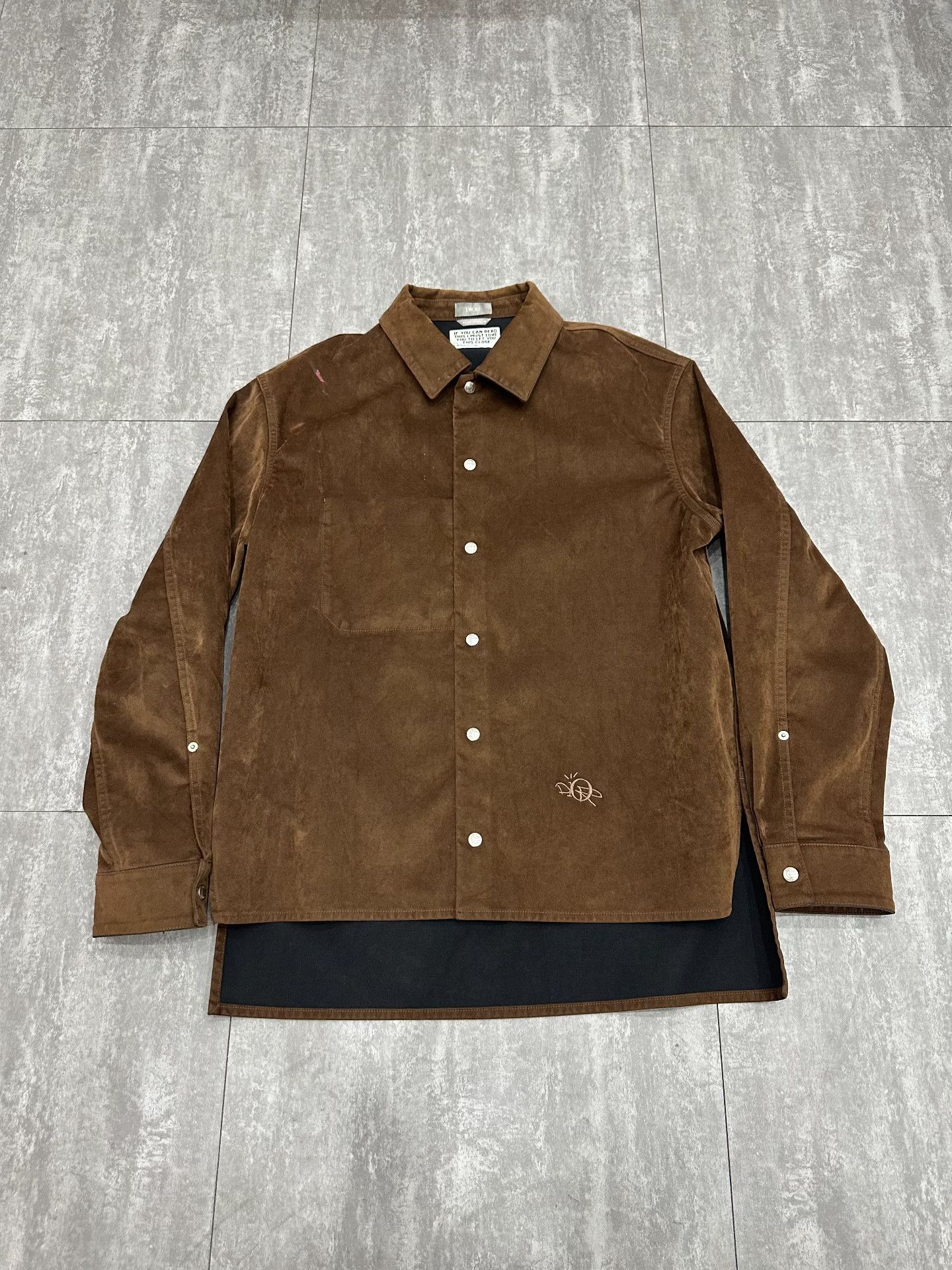Dior Dior Suede Embroidered Shirt xl Men Size US XL / EU 56 / 4 - 1 Thumbnail