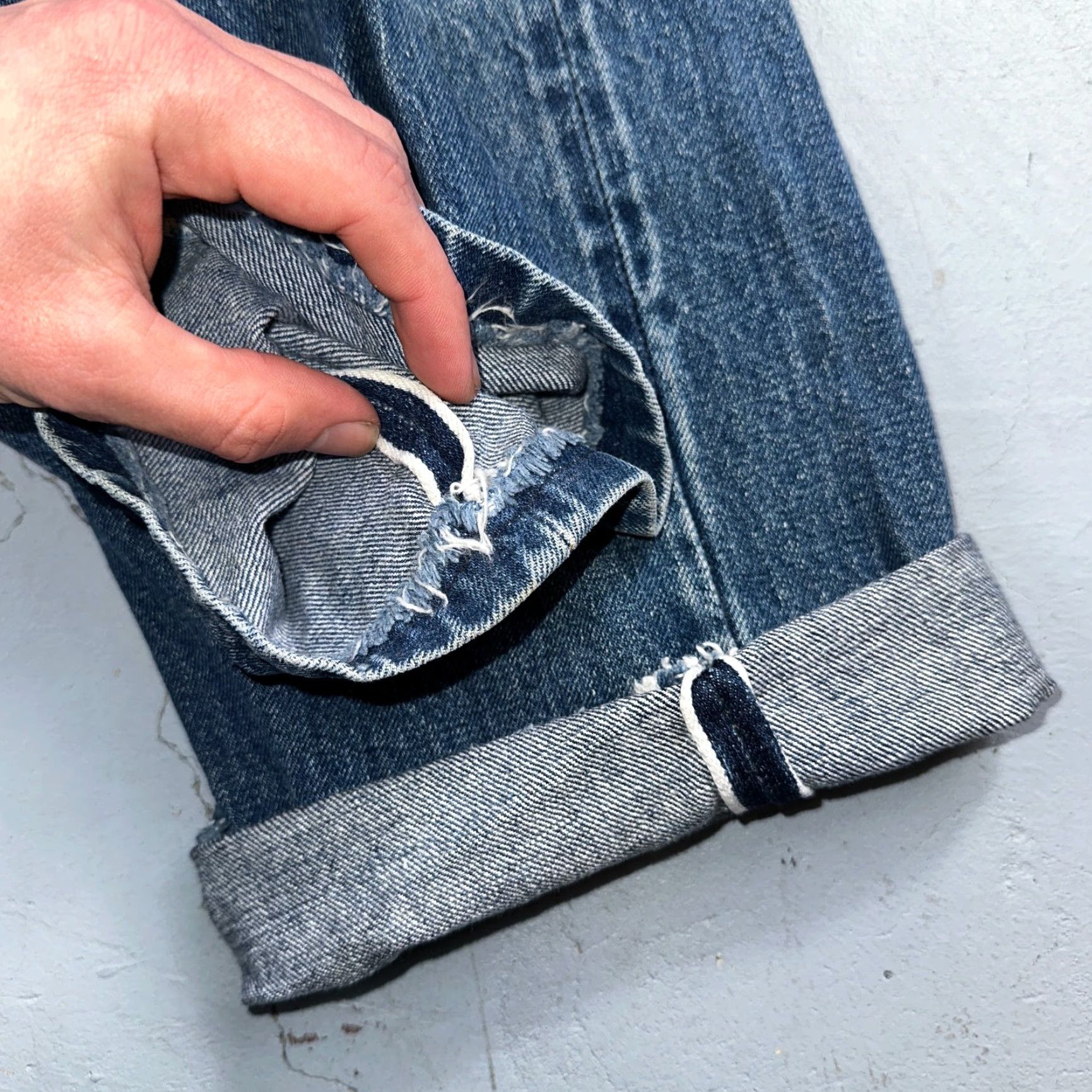 Levi's Levi's 501 XX VTG 70s Jeans Straight 27x31 Med Wash Blue Denim Cotton Button Vintage Men Regular XX 501 Series USA 80s 70s Tailored Altered Size US 27 - 4 Thumbnail