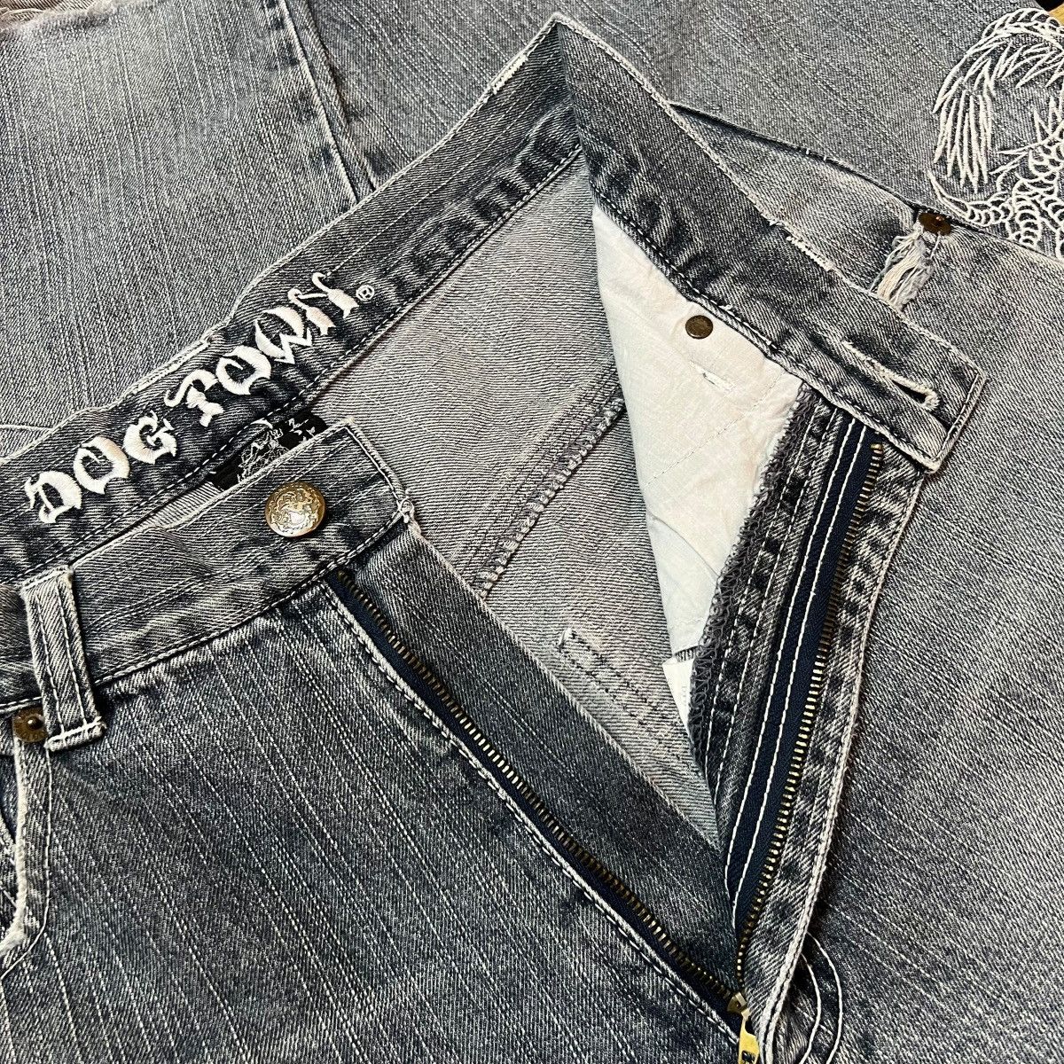 Dogtown Rare Baggy Vintage 90s Dogtown Black Dragon - Embroidered Size US 31 - 11 Thumbnail
