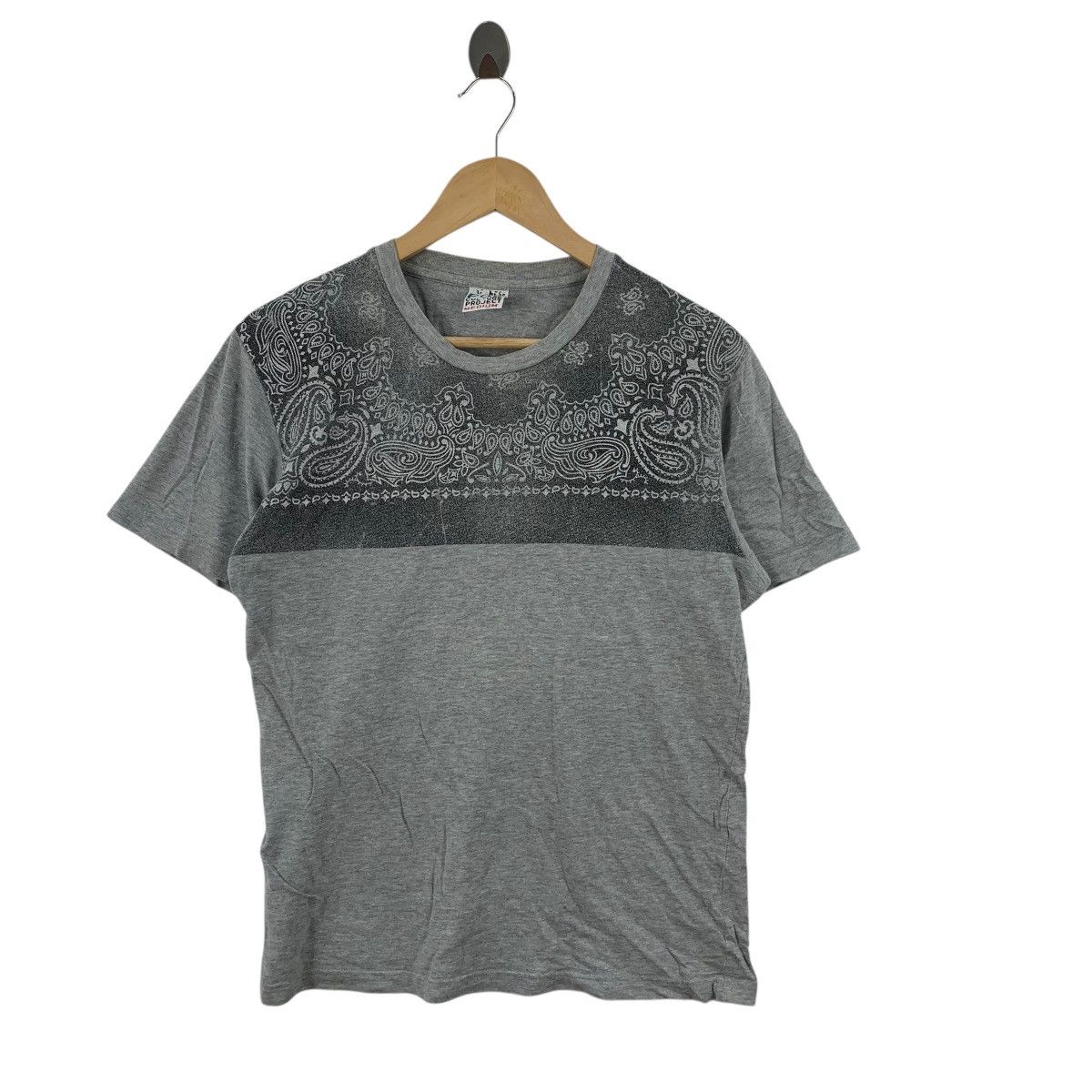 Uniqlo UNIQLO x Japanese Pop Culture Project Paisley Design Tee Size S / US 4 / IT 40 - 3 Thumbnail