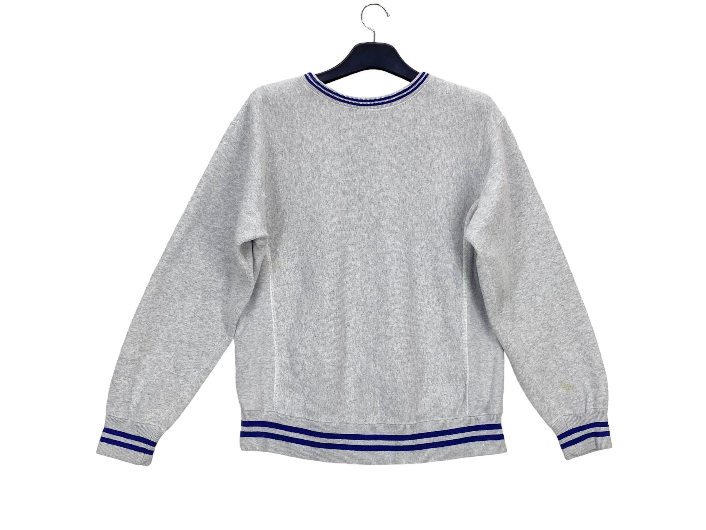 Champion Vintage Champion Reverse Sweatshirt Embroidered Streetwear Size M / US 6-8 / IT 42-44 - 4 Thumbnail