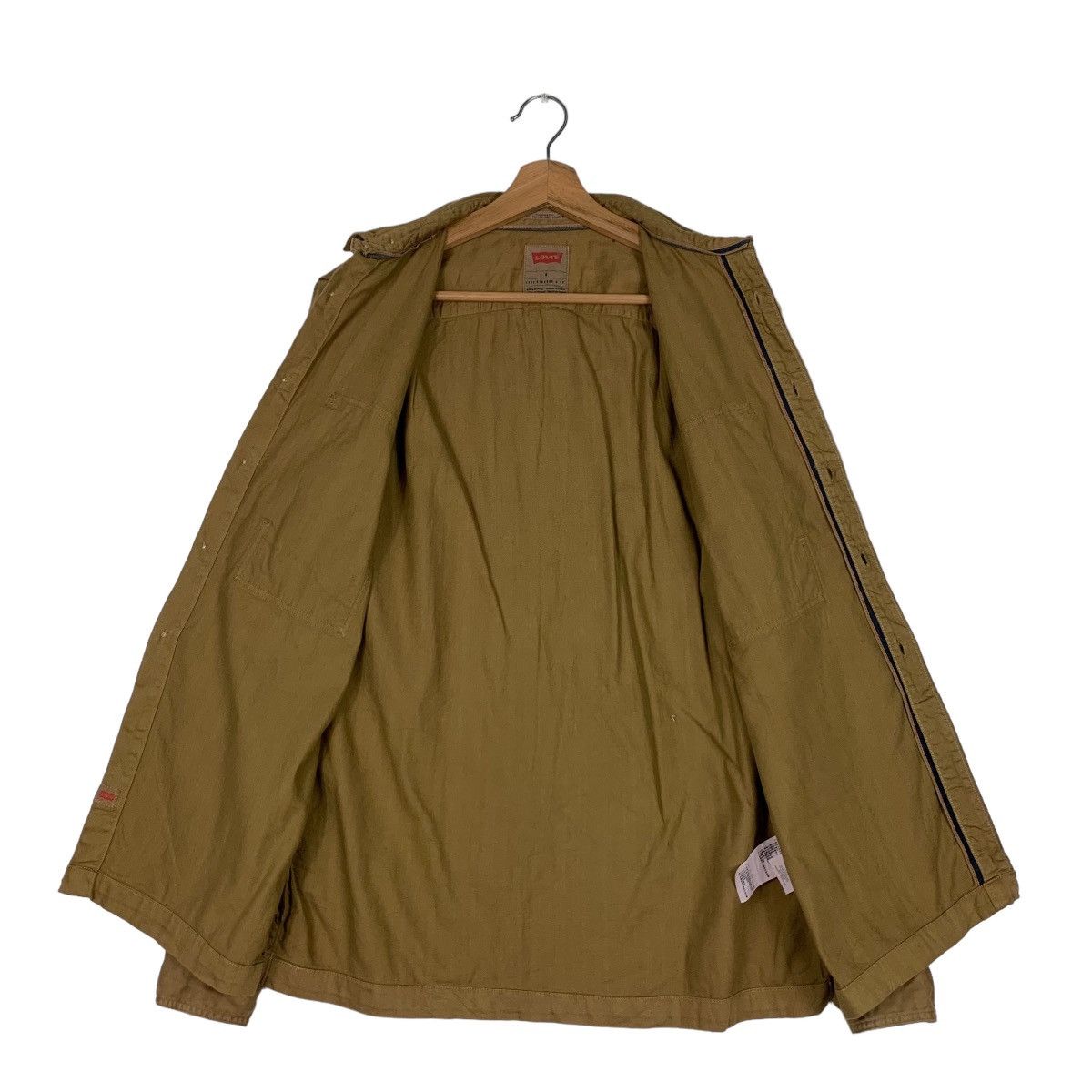 Levi's Long Sleeve Button Up Shirt #0915-C41