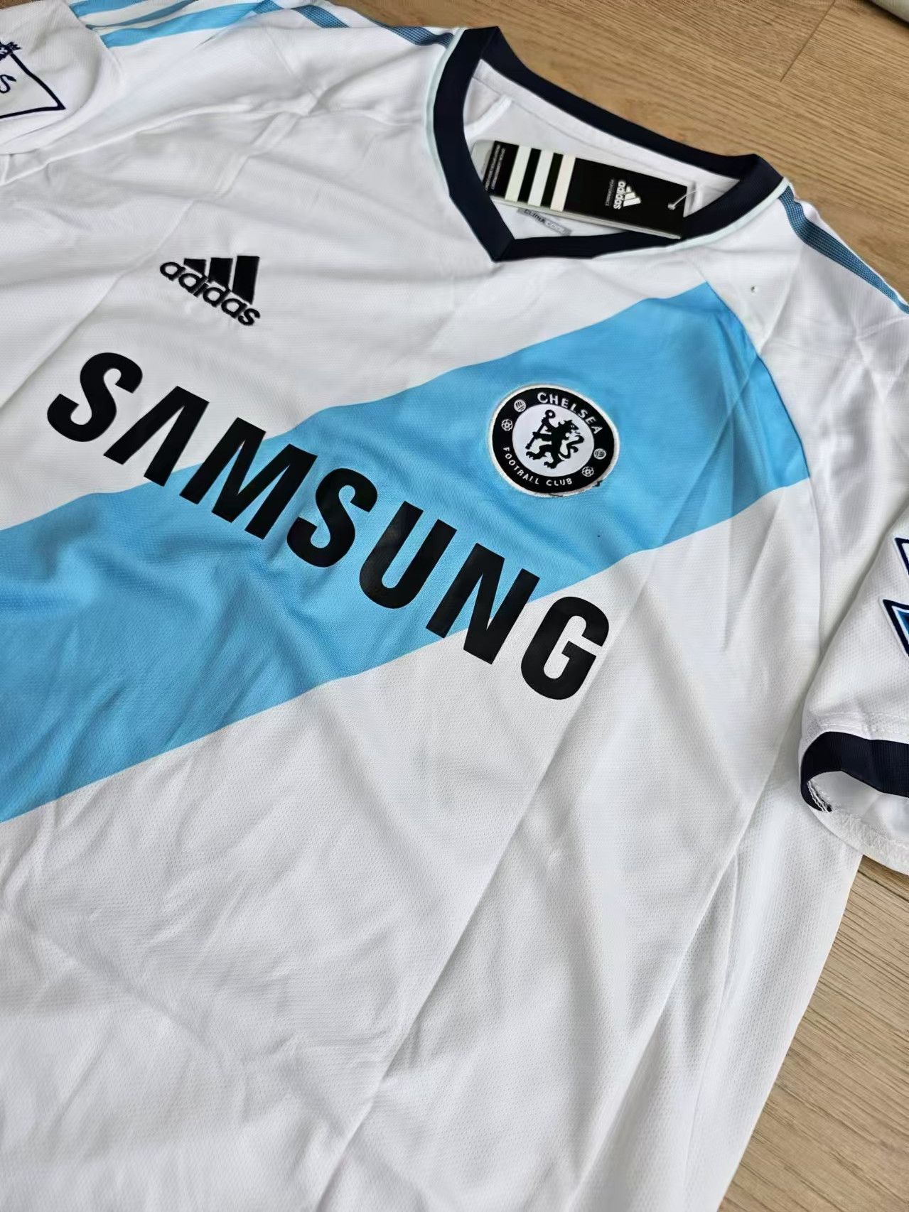 Other Torres Jersey Chelsea White Size US L / EU 52-54 / 3 - 3 Thumbnail