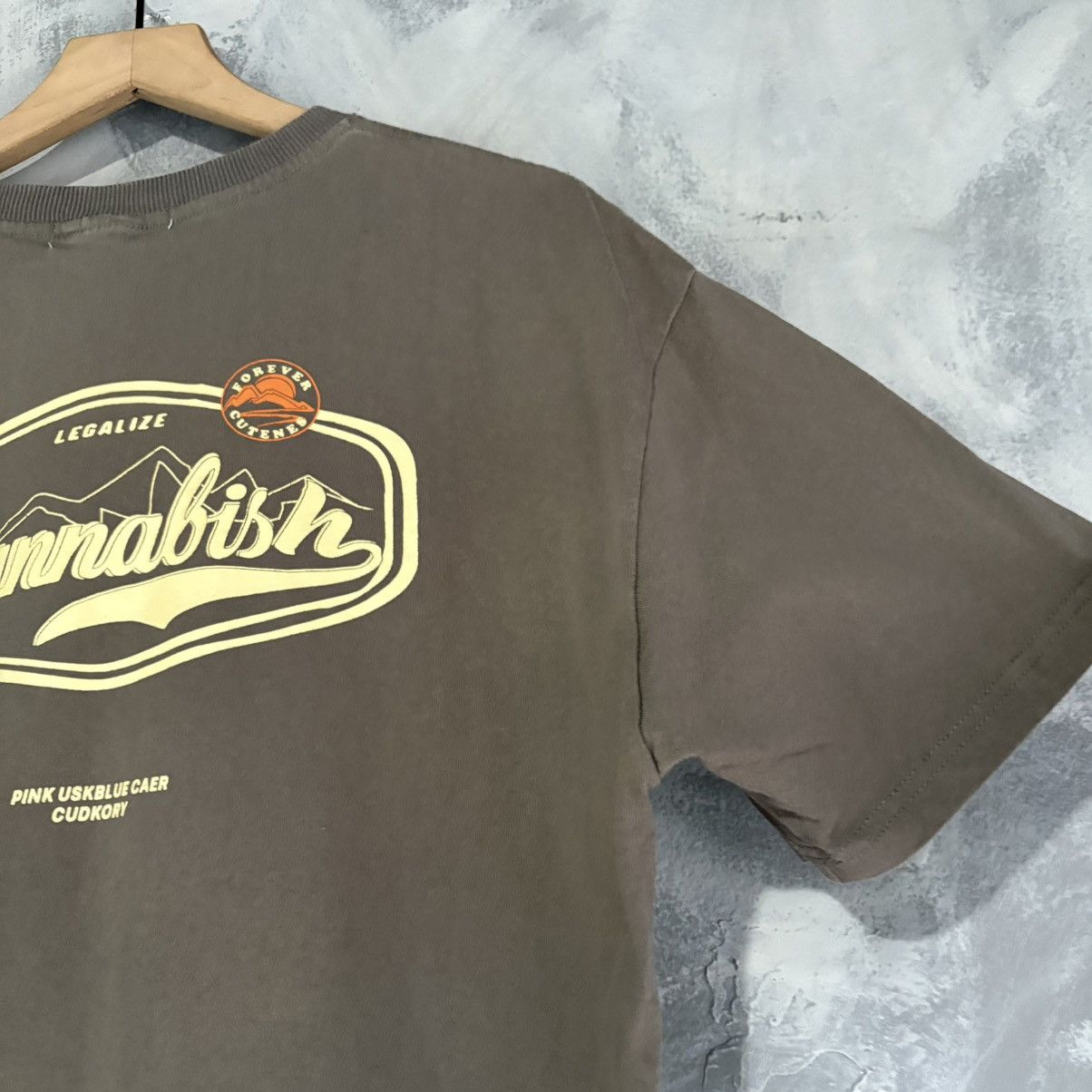 Other ELFRIC EDEN T Shirt Men Medium Brown Short Sleeve Bannabish Size US M / EU 48-50 / 2 - 7 Thumbnail