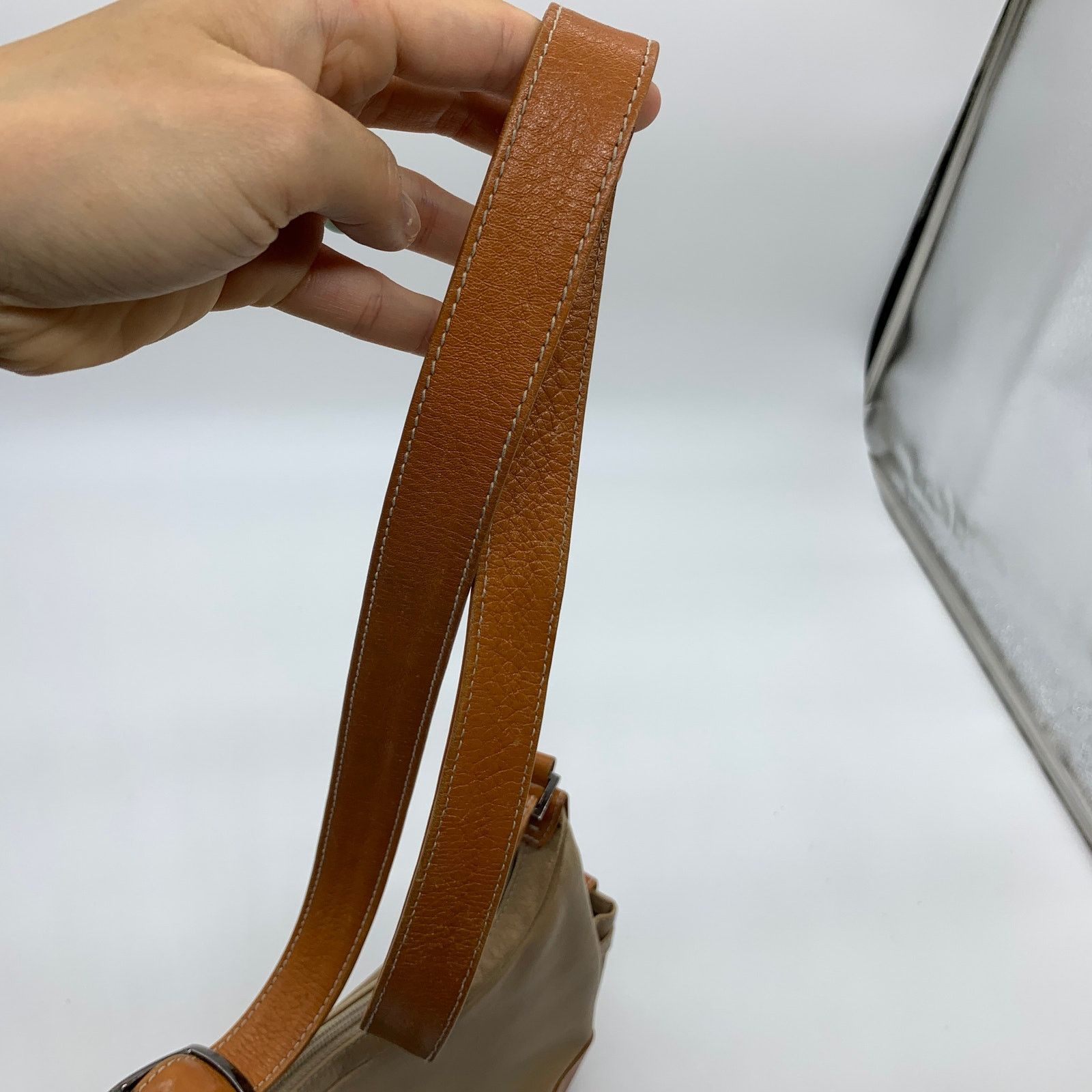 Other Tod's Womens Genuine Leather Purse Medium Handbags Size ONE SIZE - 18 Thumbnail