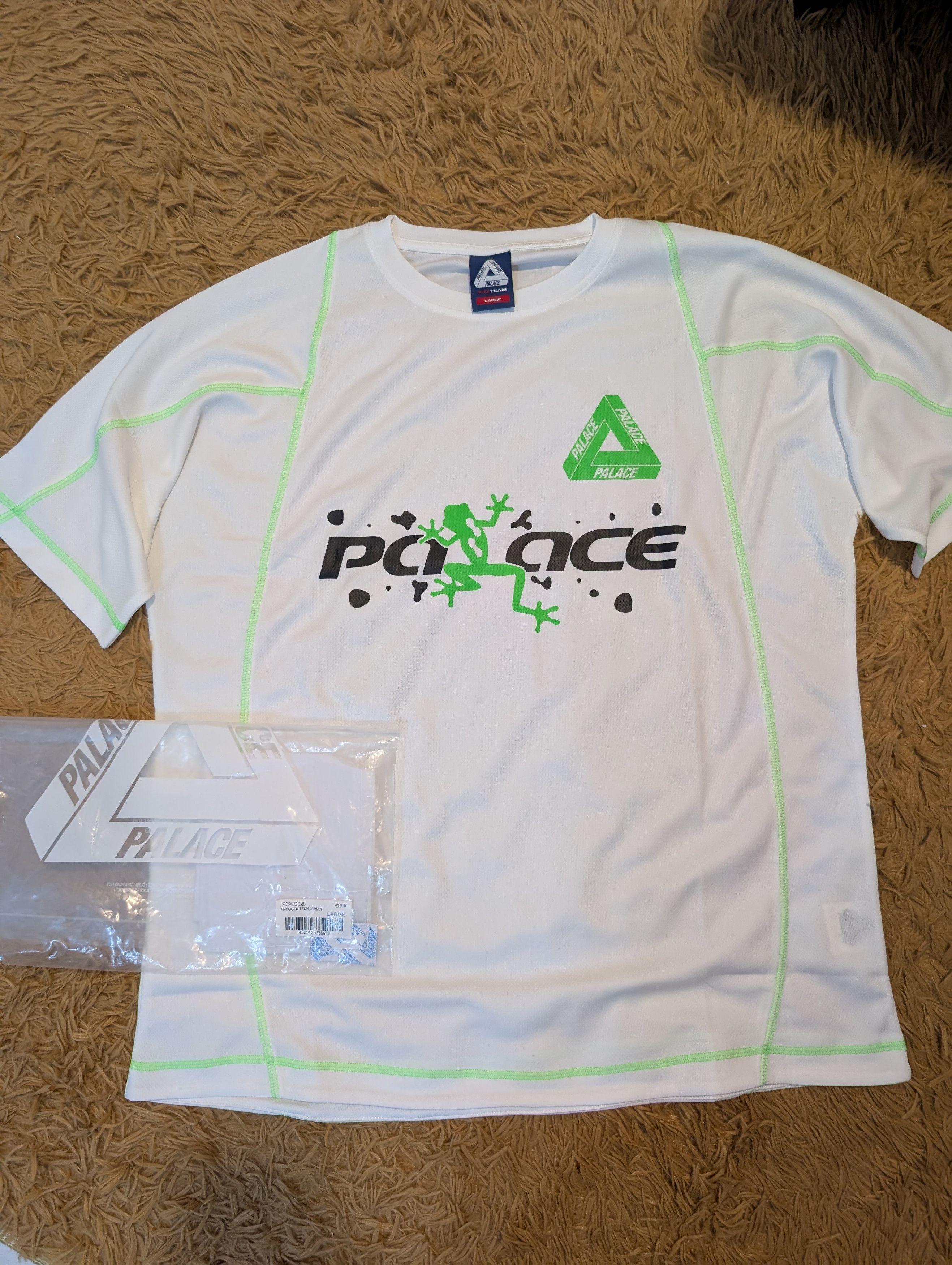 Palace Palace Frogger Tech Jersey Black size Large | Grailed