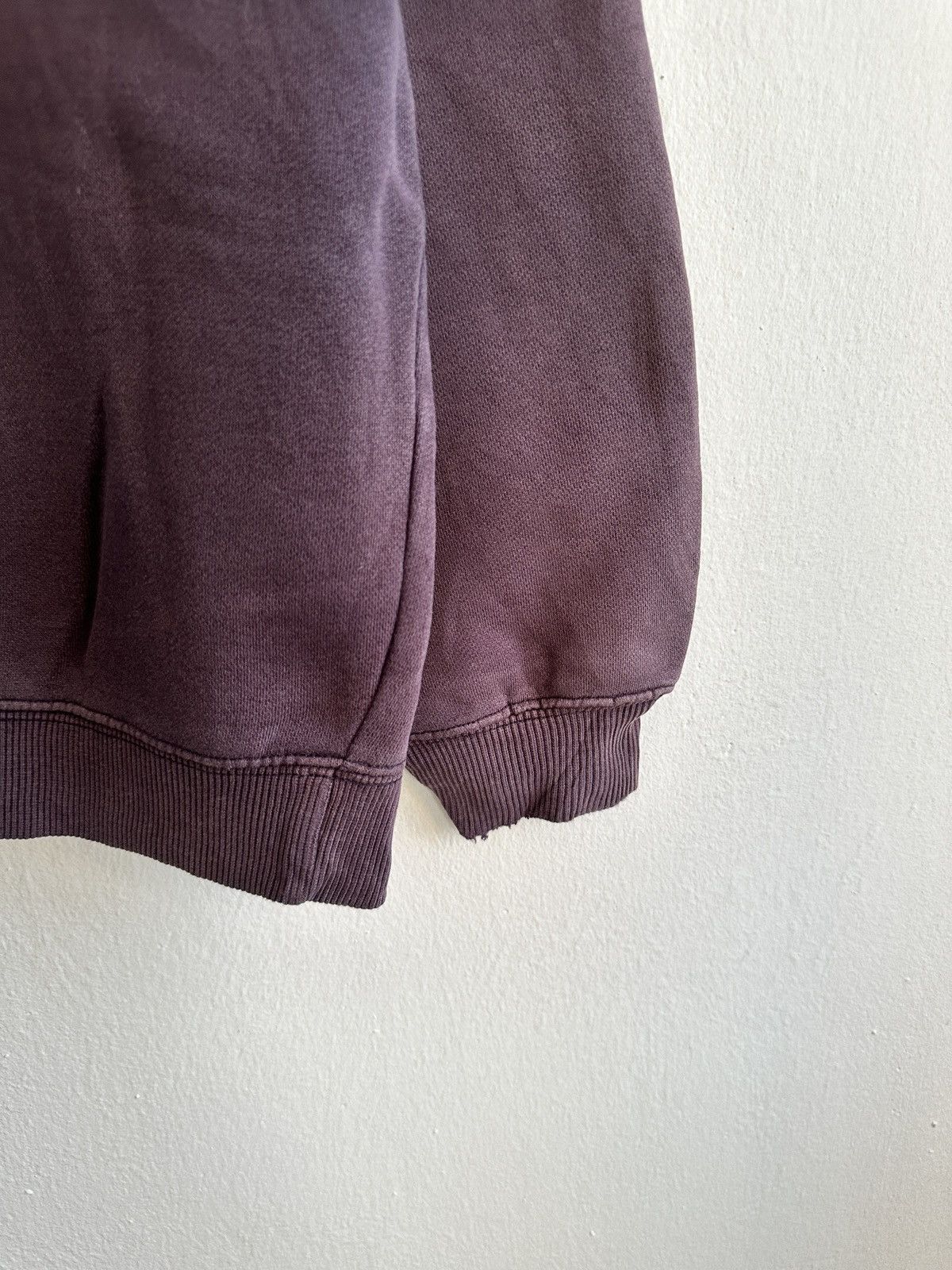 Stussy vintage distressed stussy sweatshirts crewneck Size US S / EU 44-46 / 1 - 6 Thumbnail