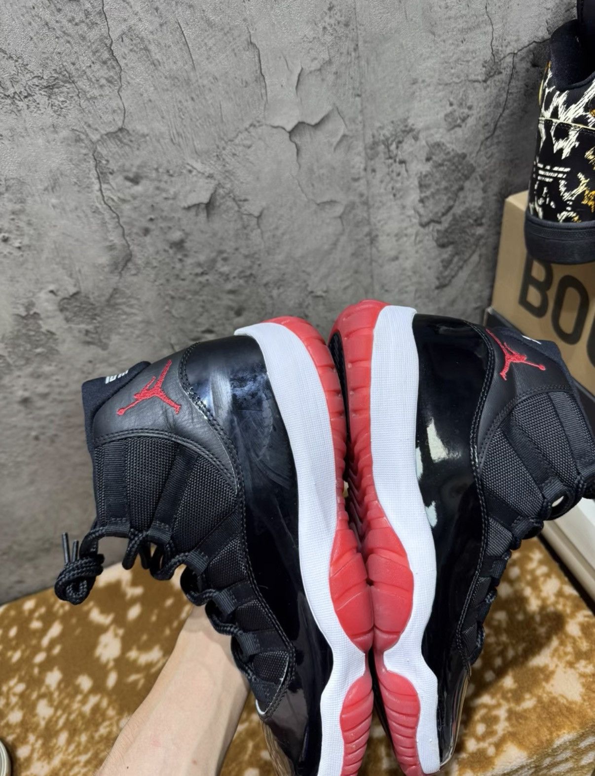 Nike Nike Air Jordan 11 Bred, Style Code 378037-061 K37 Size US 9 / EU 42 - 3 Thumbnail