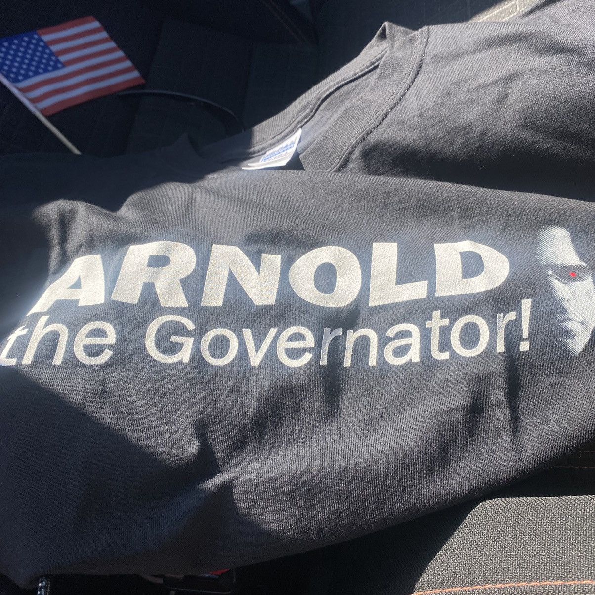 Gildan 2003 VTG Arnold Schwarzenegger Campaign Tee Size US XL / EU 56 / 4 - 3 Thumbnail