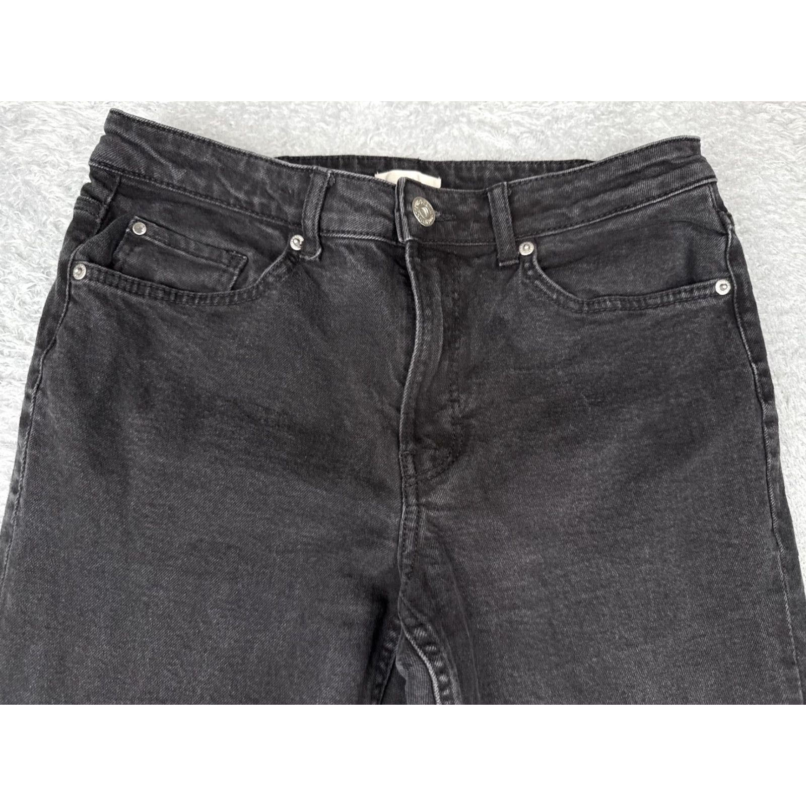 H&M H&M Jeans Women 8 Black High Rise Straight Denim 5-Pocket Zip Button Charcoal Wash Cotton Blend Spandex 29x27 Size 30" / US 8 / IT 44 - 4 Thumbnail