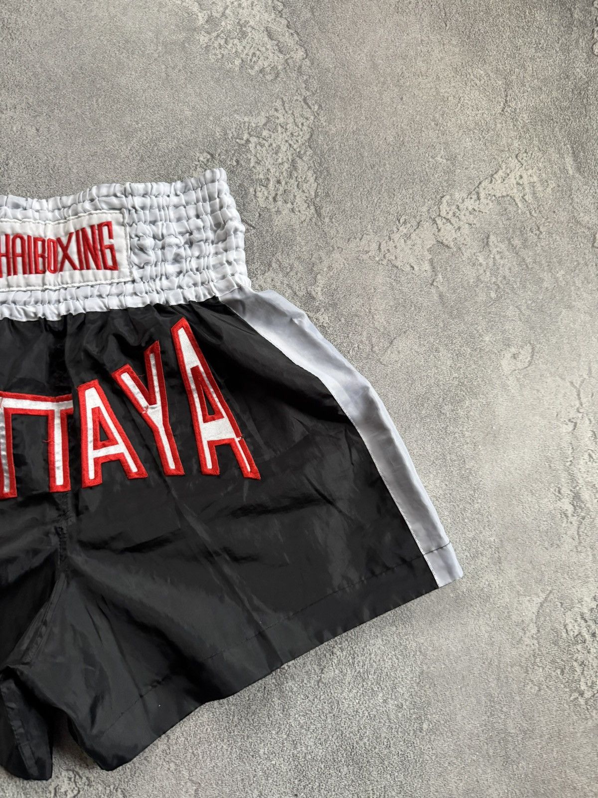 Other MuayThai M boxing 🥊 MMA kickboxing karate shorts 🩳 Pattaya Size US 32 / EU 48 - 7 Thumbnail