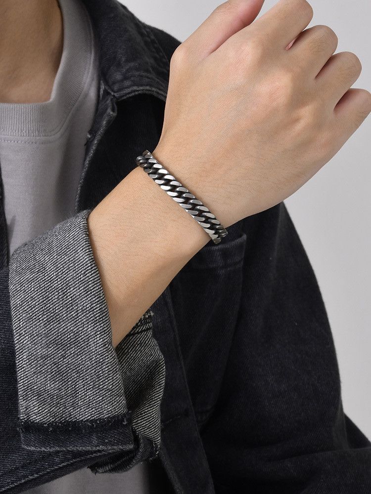Jewelry × Vintage Chunky Retro Cuban Chain Bracelet for Men Size ONE SIZE - 4 Thumbnail