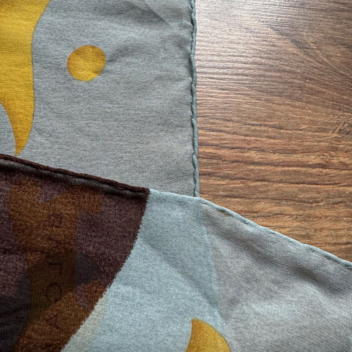 Bvlgari Authentic Bvlgari Silk Scarf Oblong Size ONE SIZE - 5 Thumbnail