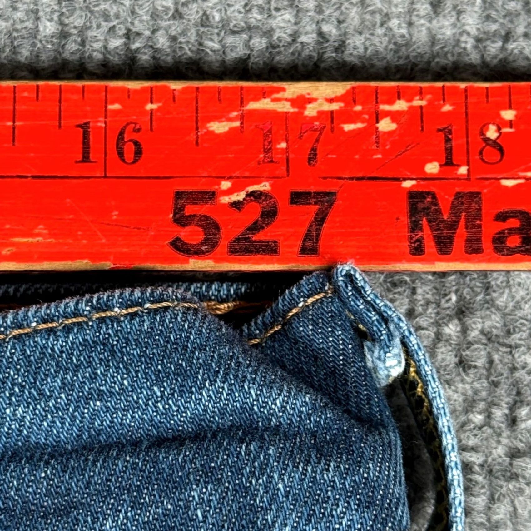 Denime Levi's 514 Jeans 34x28 Inseam 28" Straight Fit Denim Pants Medium Blue Wash Mens Jeans Regular Waist 34 Size US 34 / EU 50 - 6 Thumbnail