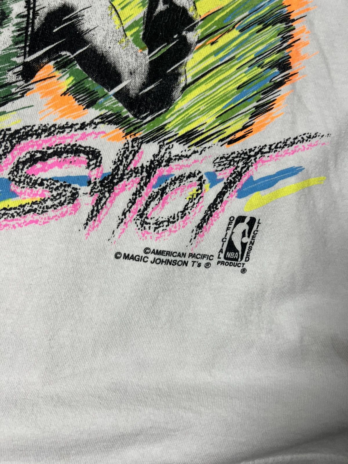 NBA Vintage 90s Larry Bird NBA Celtics Magic Johnson Tee Size US XL / EU 56 / 4 - 2 Thumbnail