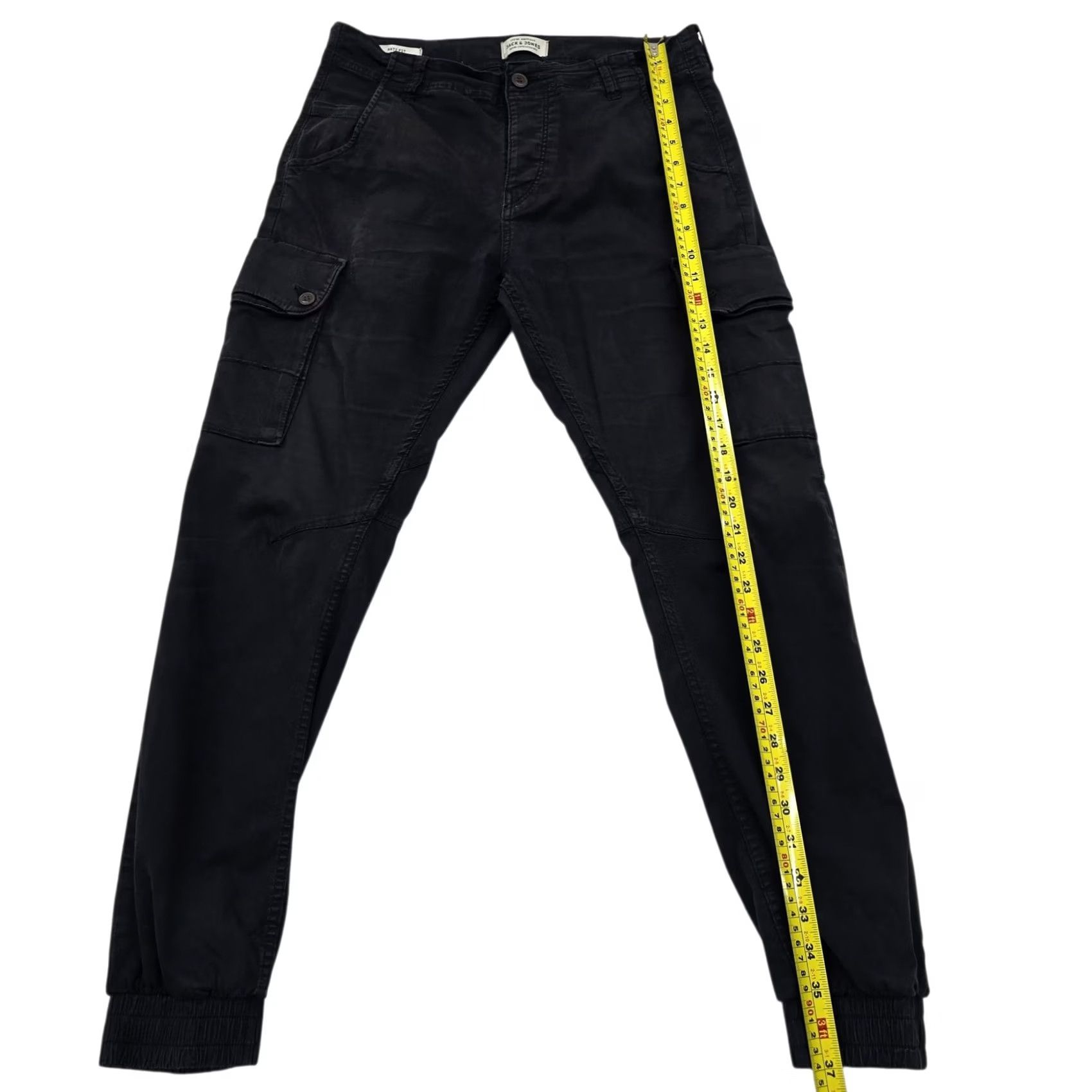 Jack & Jones Jack & Jones Mens Black Cargo Pants 31 Regular Tapered Button BNWT Mens Black Cargo Pants 31 Regular Button BNWT Size US 31 - 8 Thumbnail