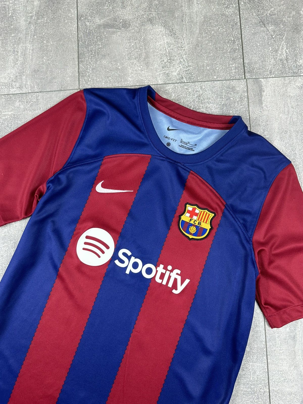 Nike Nike Barcelona Fc Home 2023/24 Soccer Football Jersey Size US XS / EU 42 / 0 - 2 Thumbnail