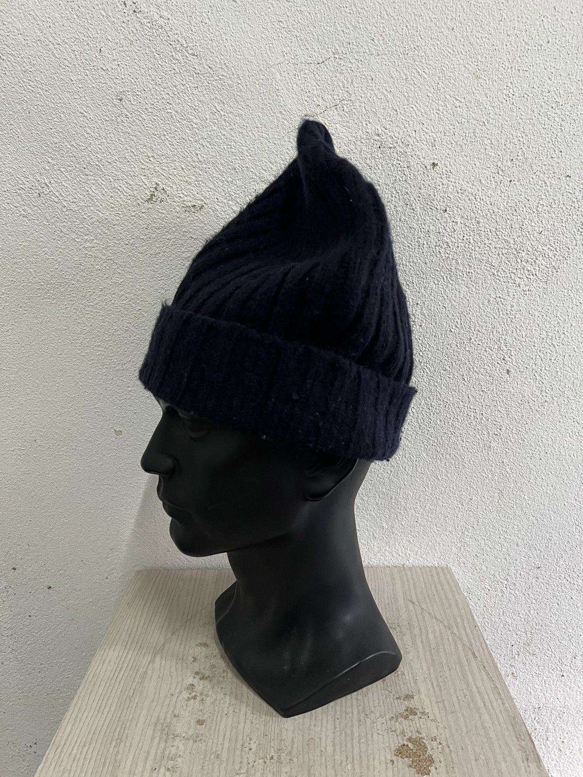 Uniqlo Uniqlo plain beanie Hat Size ONE SIZE - 3 Thumbnail