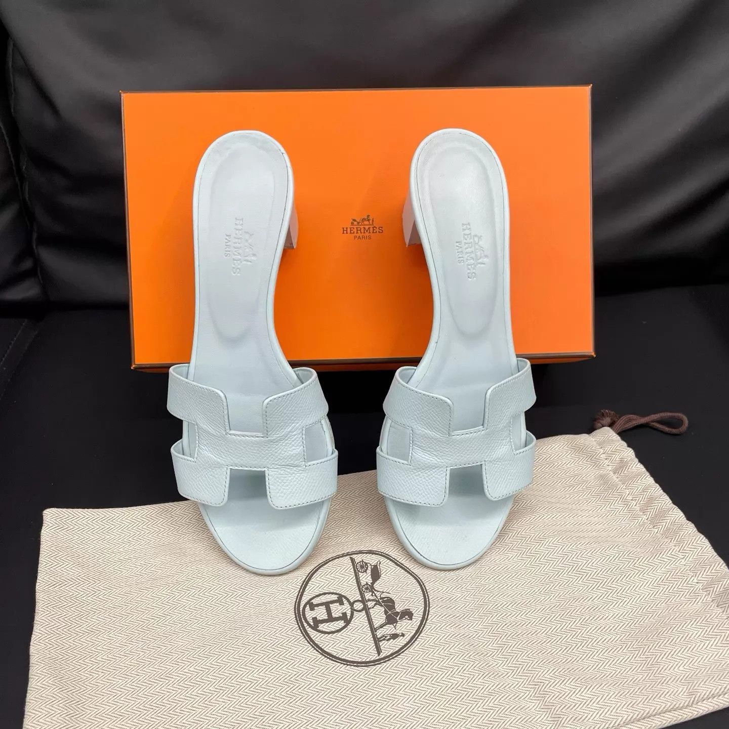 Hermes Hermes Classic H Heel Sandal Light Blue 37 EU Size US 6.5 / IT 36.5 - 4 Thumbnail