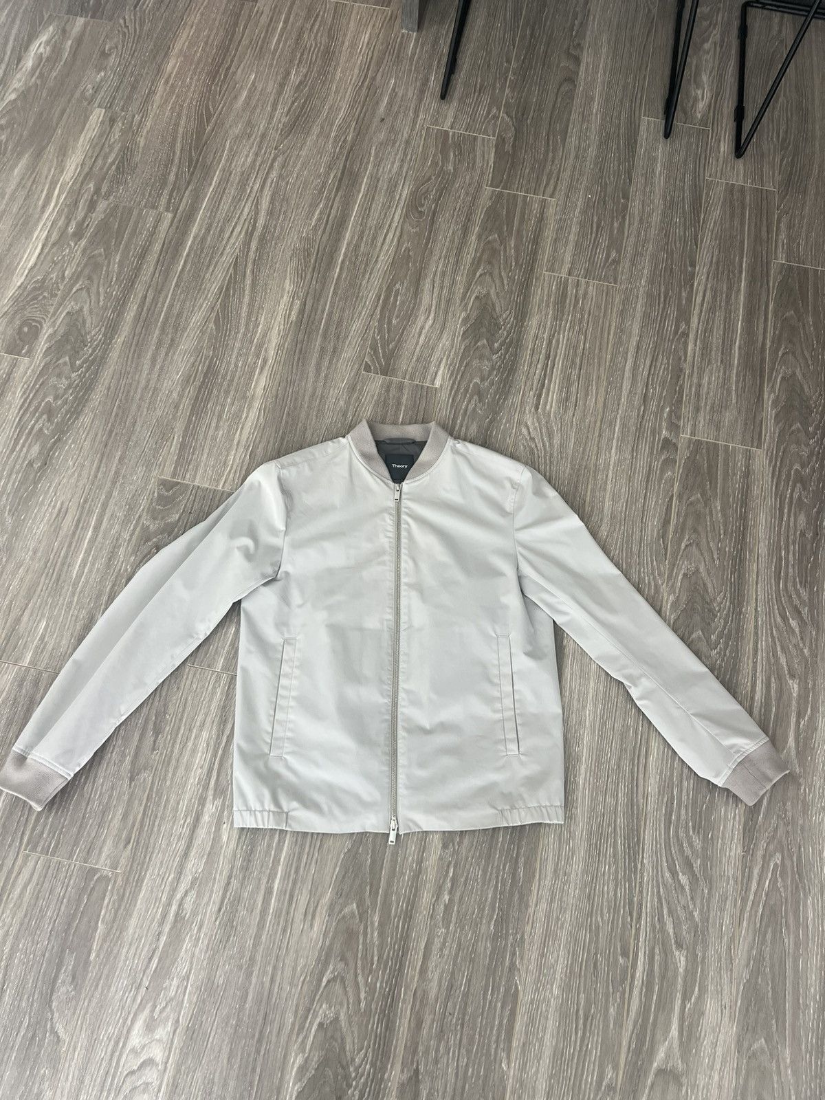 Theory Theory Clean Bomber in Light Gray Size US S / EU 44-46 / 1 - 2 Thumbnail