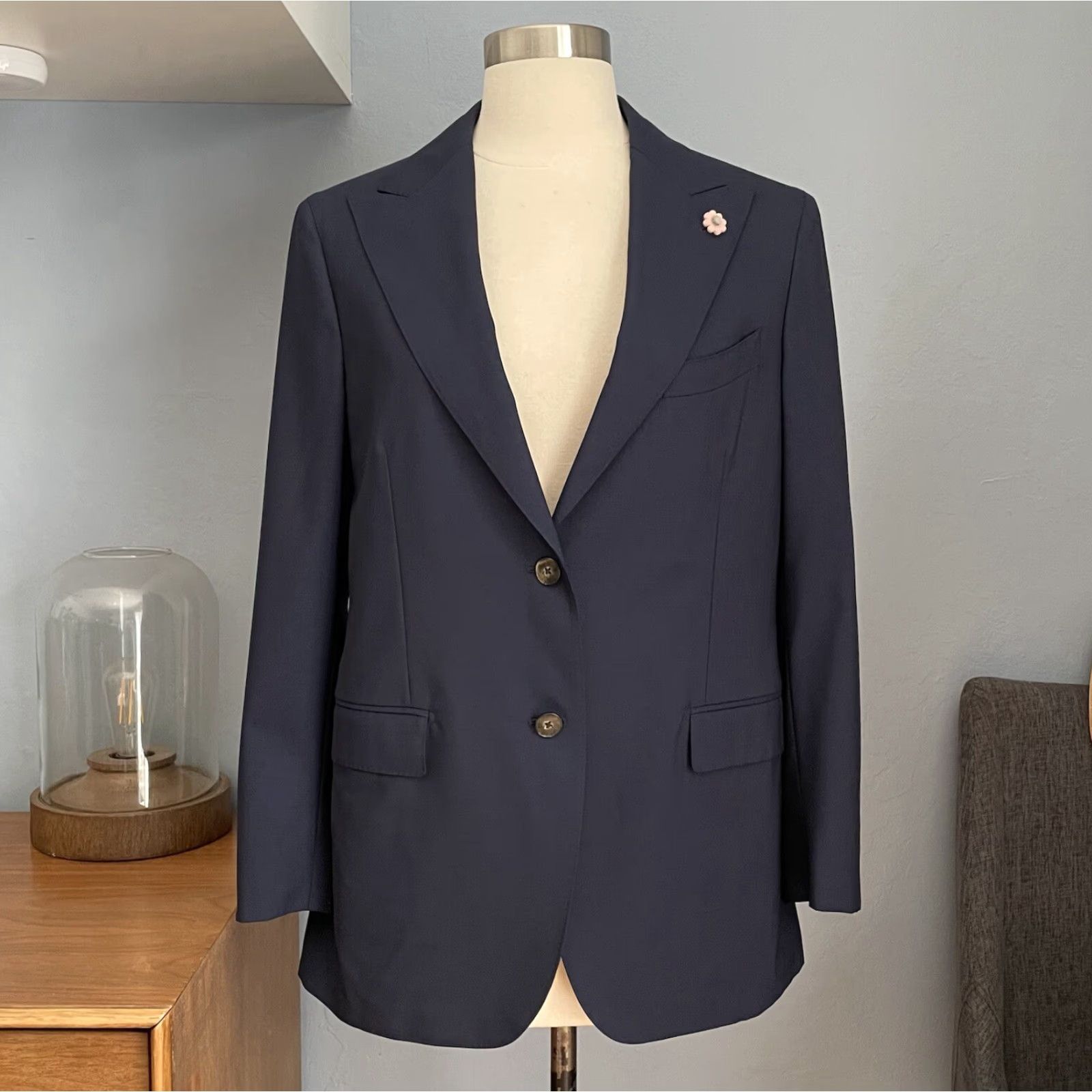 Lardini Lardini Navy Blue Two Button Wool Blazer Jacket Regular 46 Men's Notch Lapel, Single-Breasted, Italian, Classic Luxury Blazer Size 46R - 2 Thumbnail