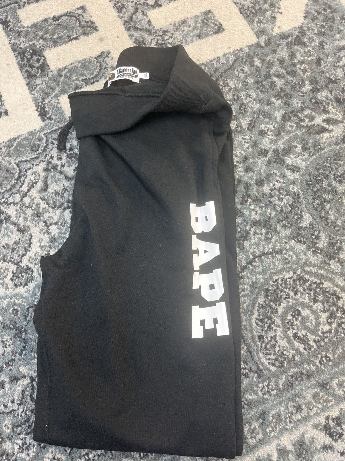 Bape Bape Logo sweat pant 2XL Size US 38 / EU 54 - 1 Thumbnail