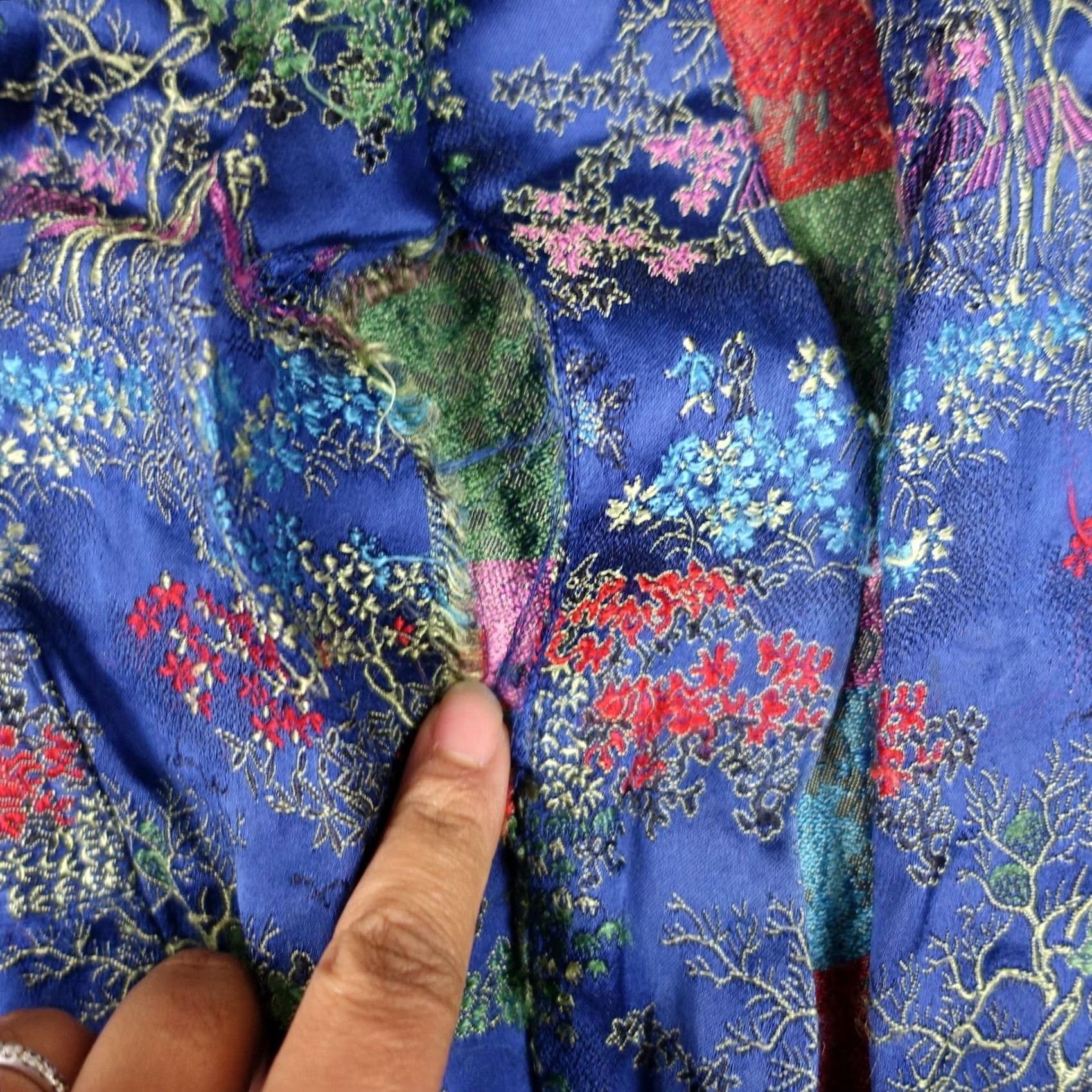 Vintage VINTAGE Solz Squirrel Kimono Blue Satin XL Belted Floral Scenic Chinese Robe XS? Size ONE SIZE - 5 Thumbnail