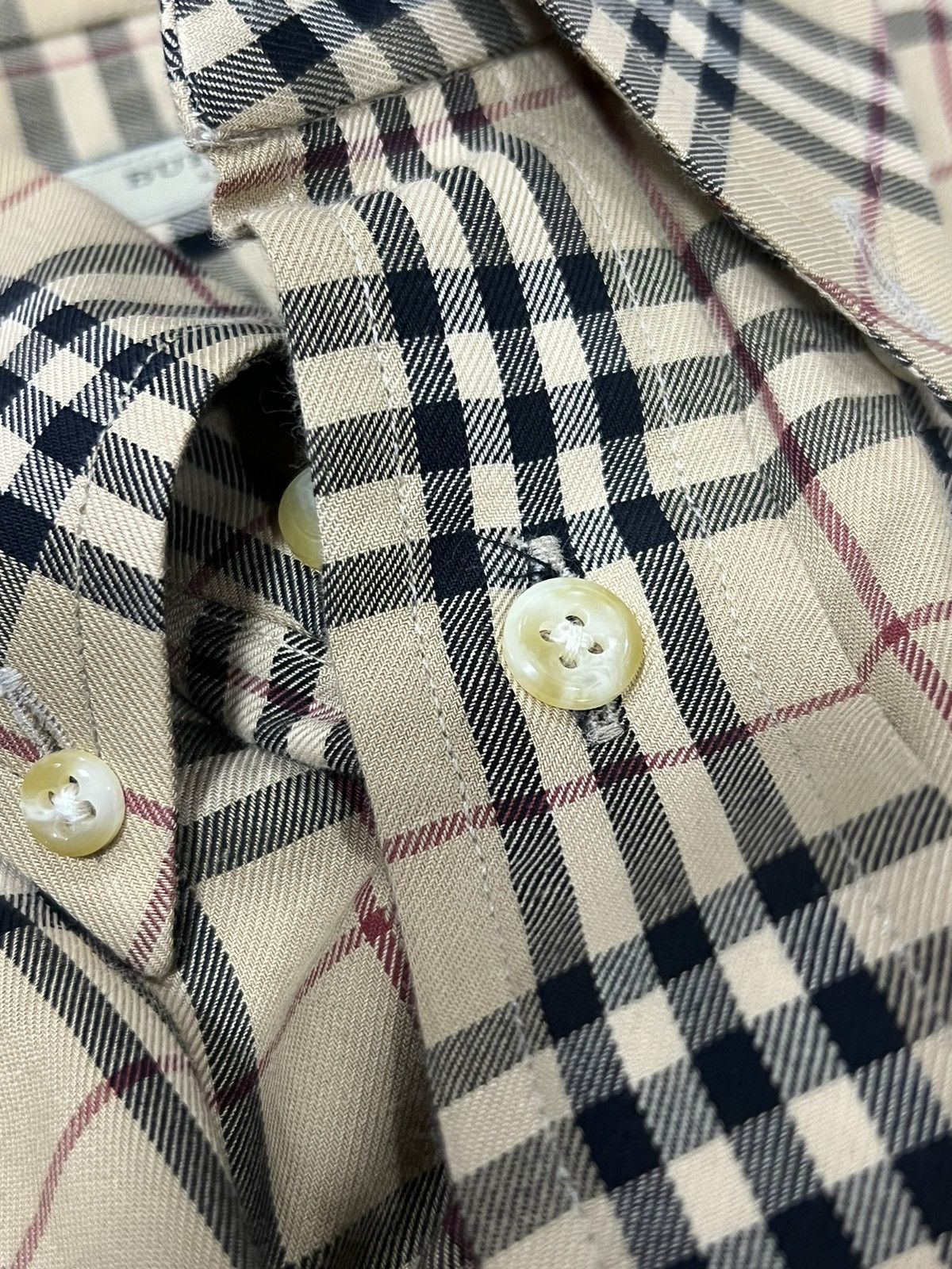 Burberry Famous Burberry Shirt Size US M / EU 48-50 / 2 - 9 Thumbnail