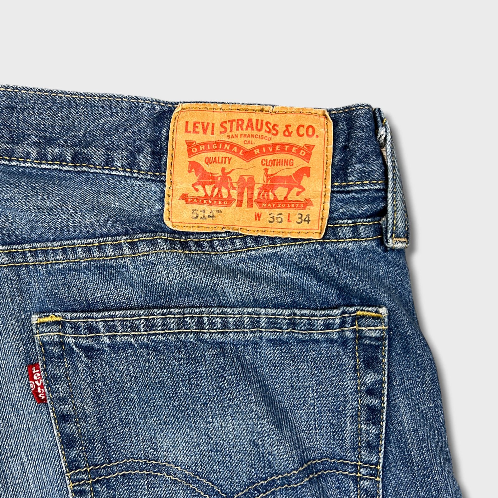 Levi's × Vintage Levi's 514 Jeans 36x34 Blue Straight Fit Faded Denim Pants Size US 36 / EU 52 - 9 Thumbnail