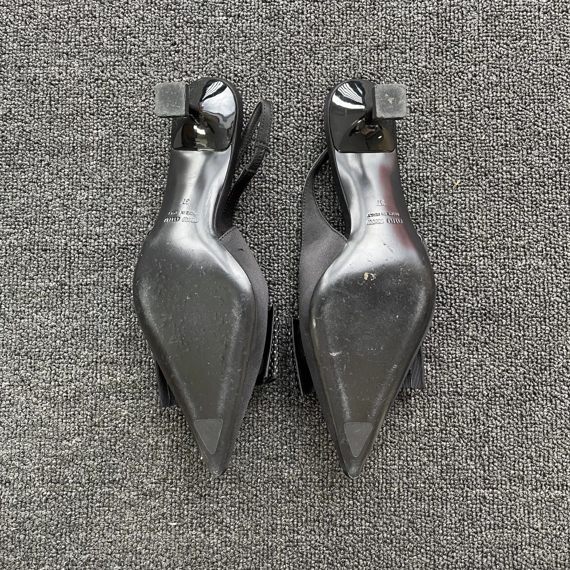 Miu Miu MIU MIU Satin Back Bow Cone Heel Pumps Black 37 98 New Size US 6.5 / IT 36.5 - 7 Thumbnail