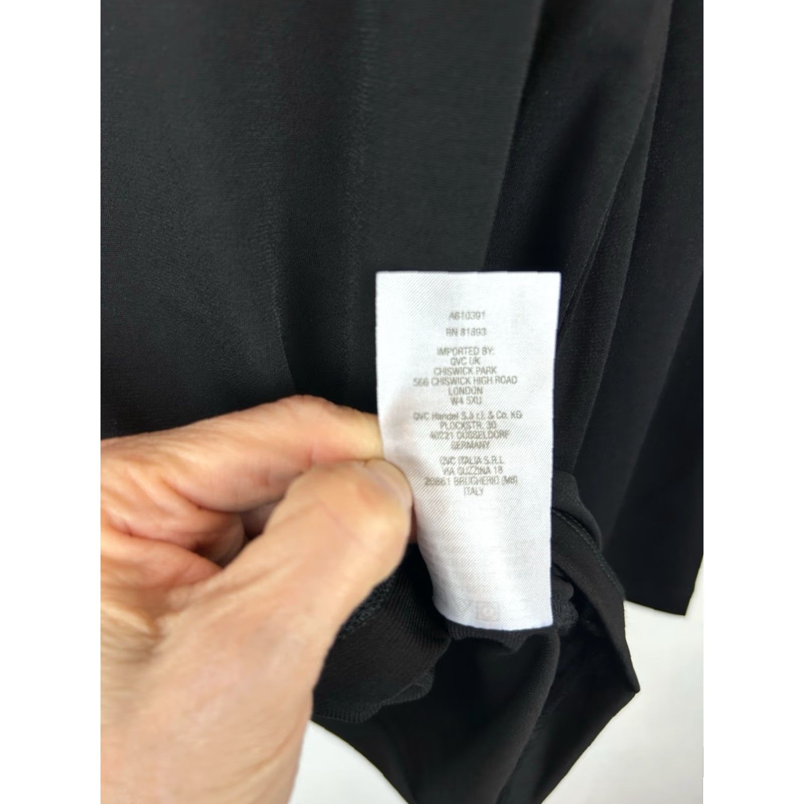 Vintage Susan Graver Top Womens M Liquid Knit Black Pullover Career Capsule Basic Knit Top Casual Office Menstrual? Size M / US 6-8 / IT 42-44 - 7 Thumbnail