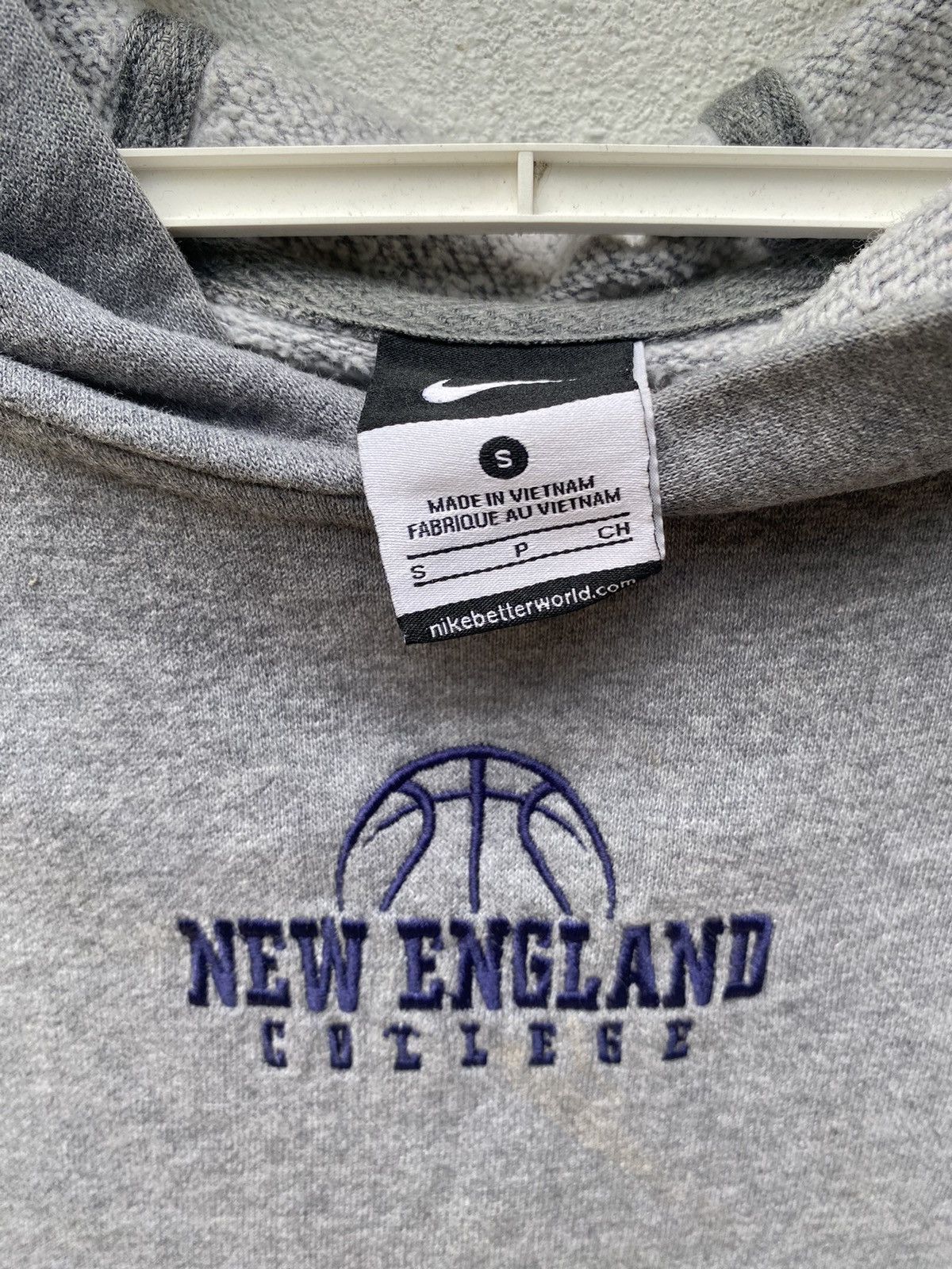 Nike Nike center Size US L / EU 52-54 / 3 - 4 Thumbnail