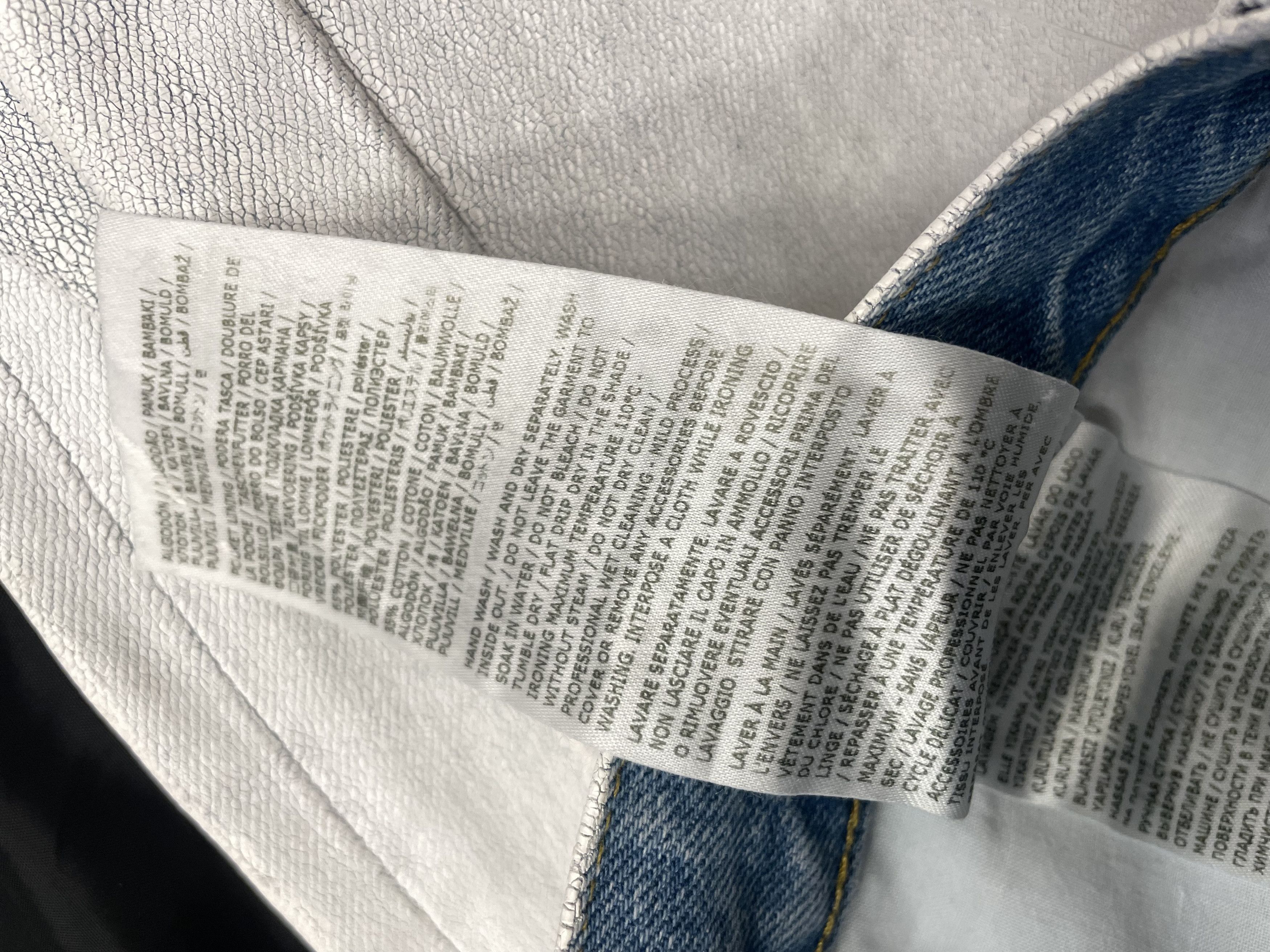 Maison Margiela Maison Margiela Bianchetto Hand Painted Denim Retail: $1090 Size US 32 / EU 48 - 6 Thumbnail