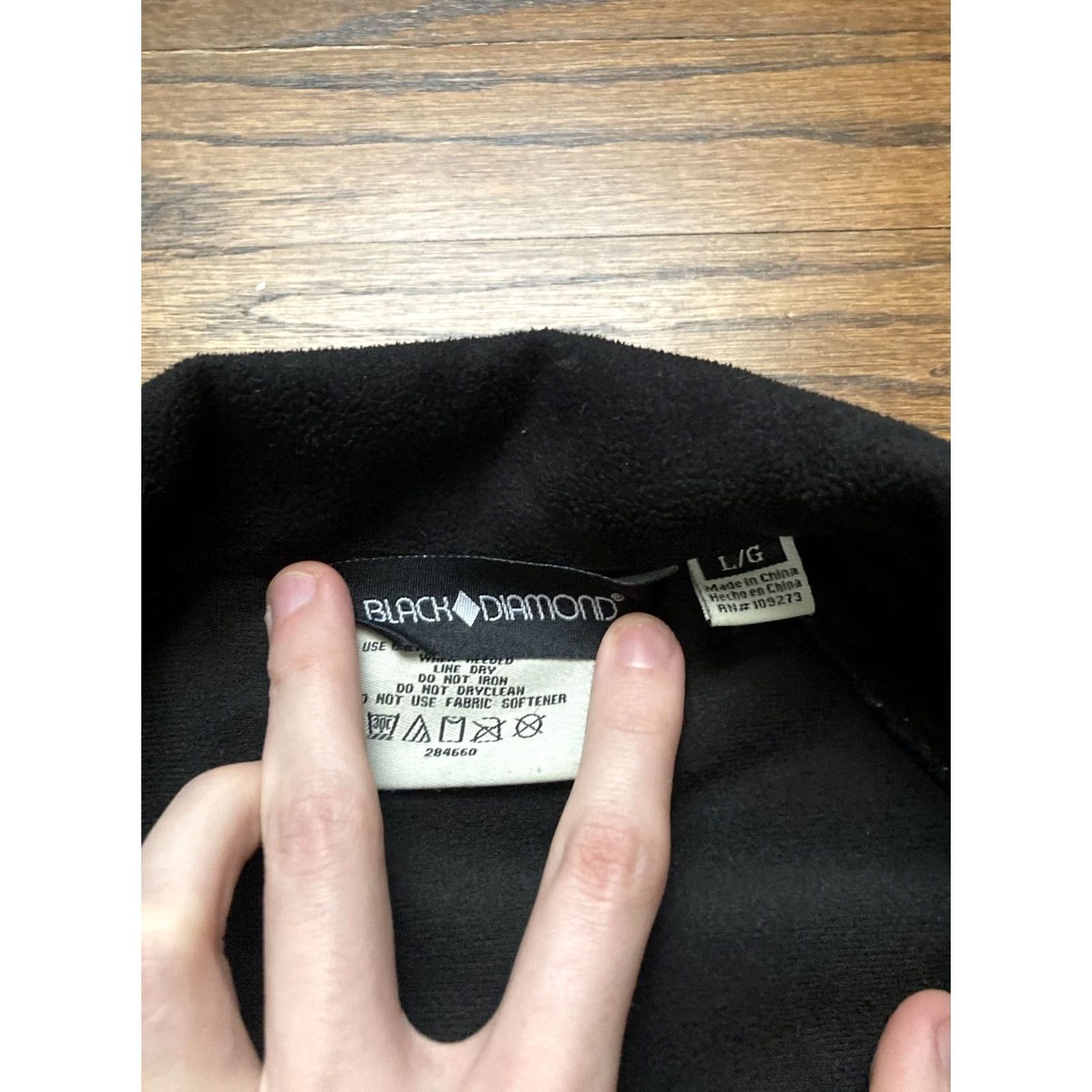 Black Diamond Black Diamond Soft Shell Jacket Mens Full Zip Coat Sz Large Black Diamond Logo Spell Out Casual Outdoor Fall Winter Regular Comfort Size US L / EU 52-54 / 3 - 4 Thumbnail