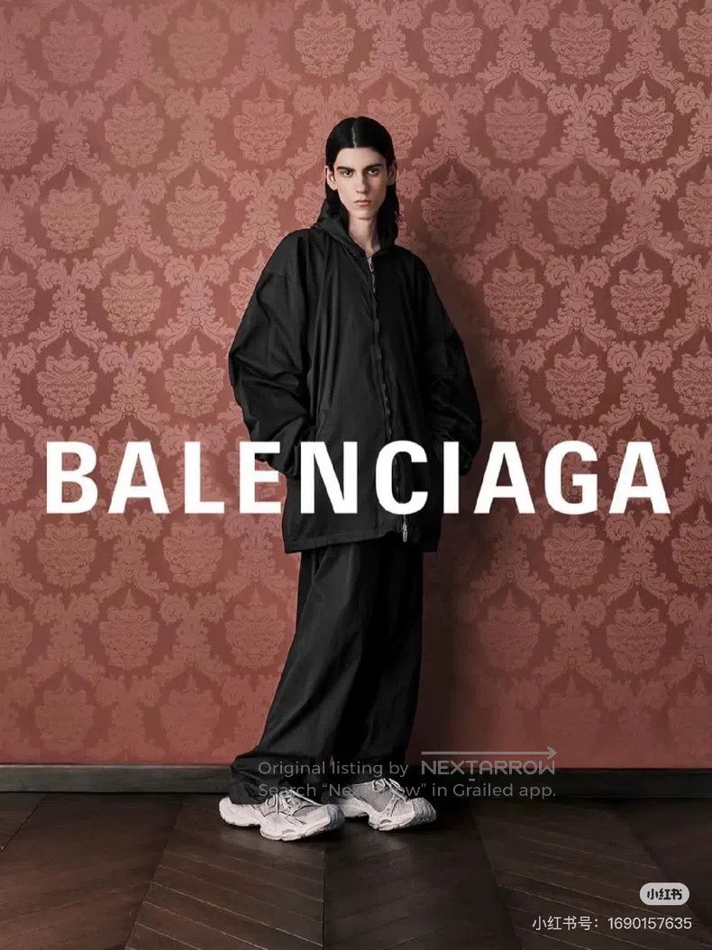 Balenciaga Balenciaga size XS Solid Color Mid-Rise Elastic Waist Stra Size US 27 - 8 Thumbnail