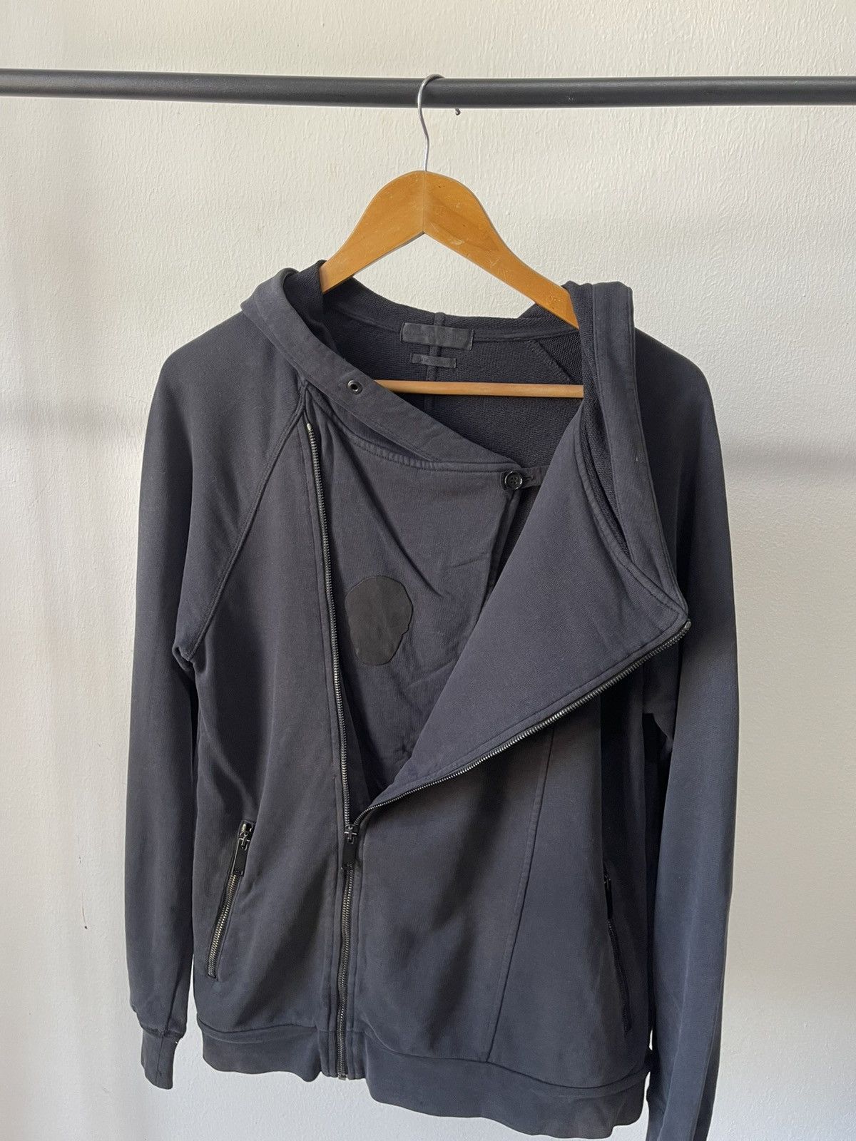 Alexander McQueen Alexander Mcqueen Asymetrical Zip Hoodie #99 Size US M / EU 48-50 / 2 - 3 Thumbnail