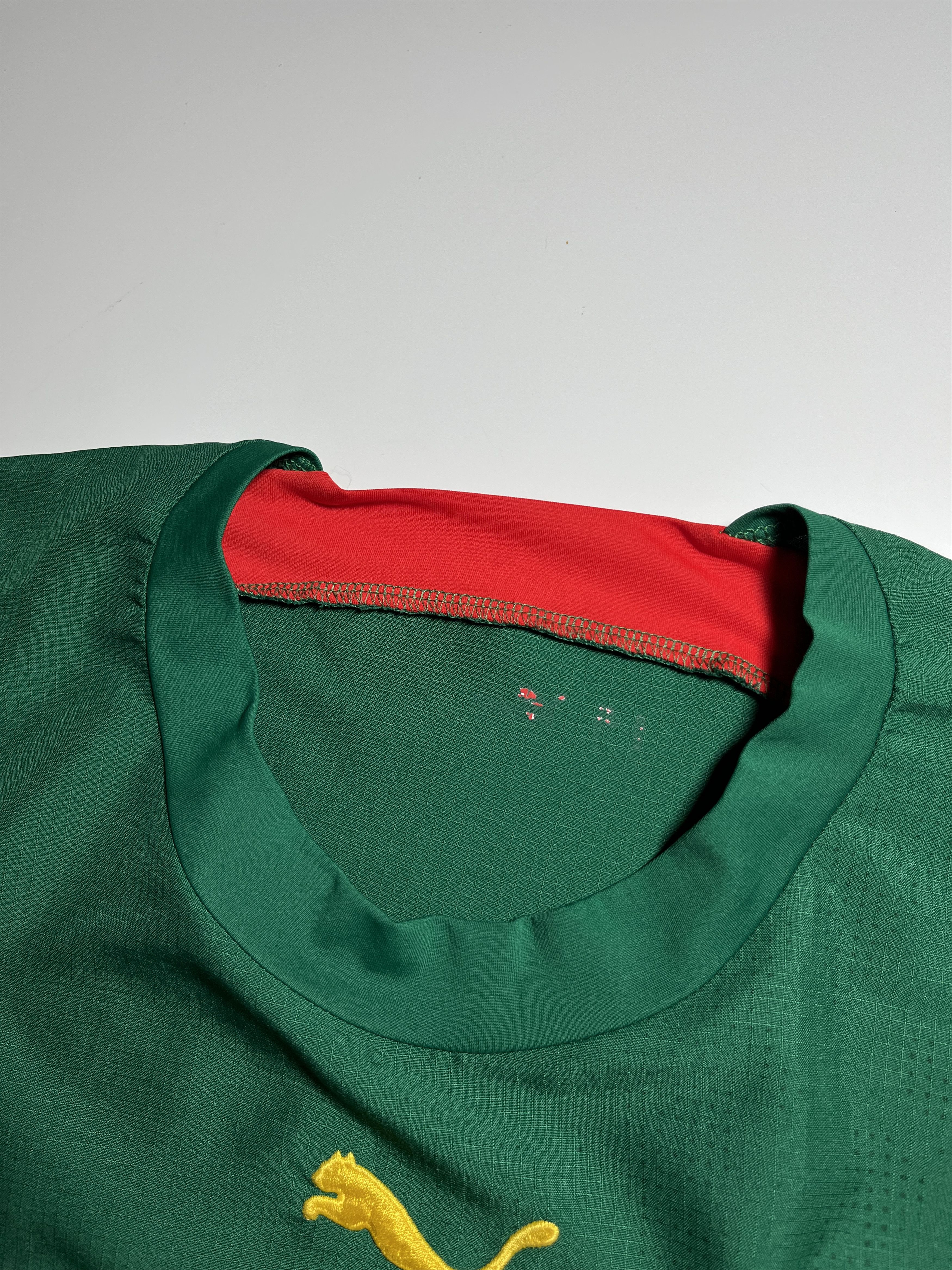 Puma Puma Cameroon National Team 2005-2006 Home Football Jersey Size US L / EU 52-54 / 3 - 8 Thumbnail
