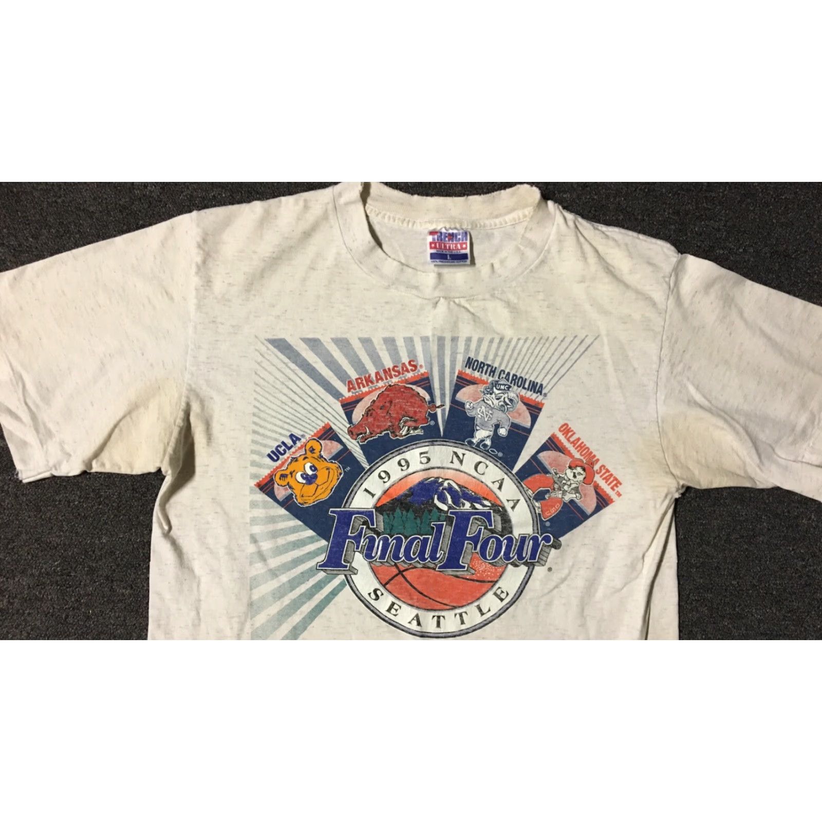 Vintage VINTAGE 90s Final Four College Basketball Faded Distress Shirt M UCLA Arkansas Track Size US M / EU 48-50 / 2 - 6 Thumbnail