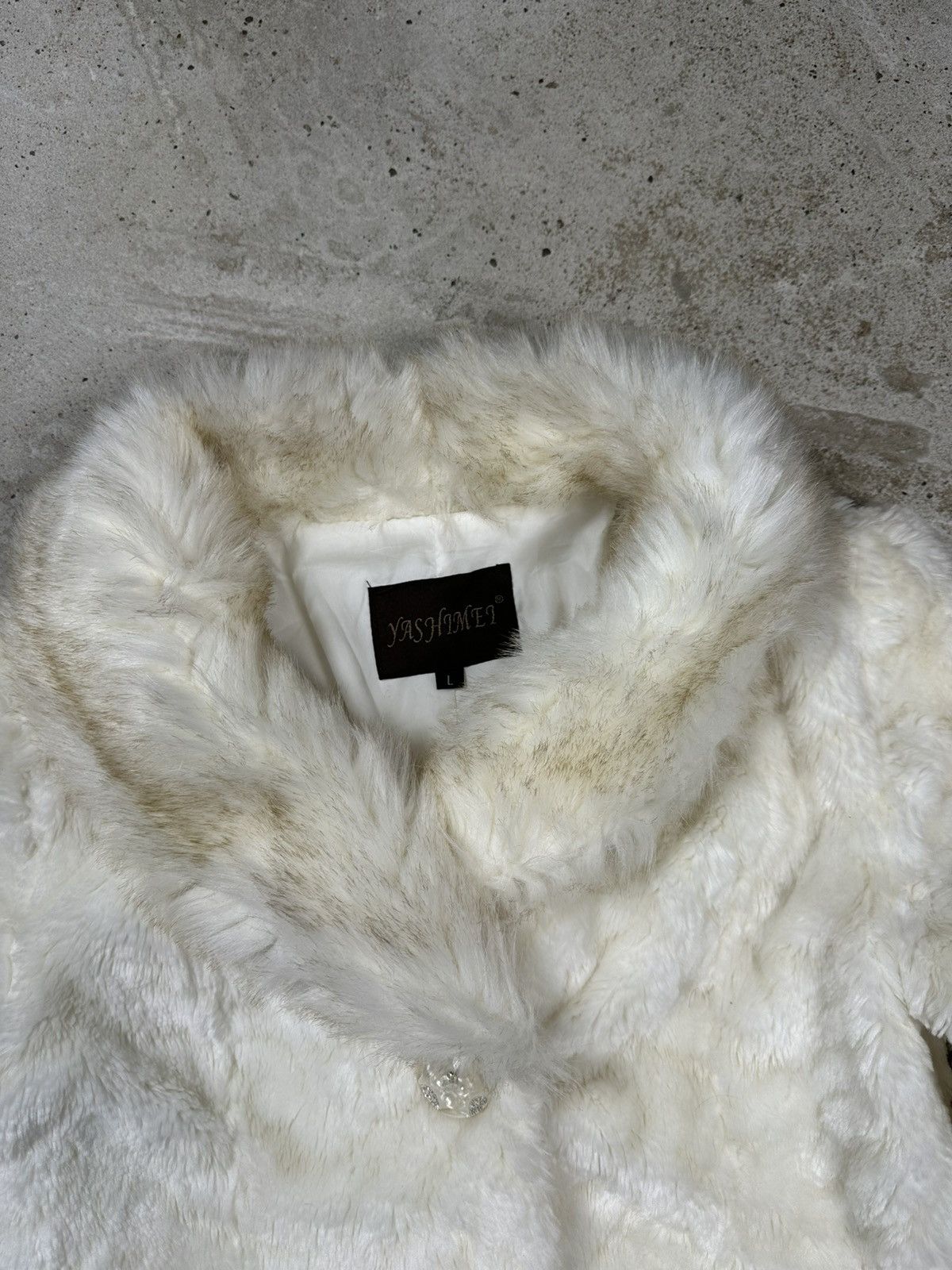 If Six Was Nine × Japanese Brand × Le Grande Bleu (L.G.B.) Vintage Y2K Faux Fur Beige Bomber Jacket Japanese Style Size US XS / EU 42 / 0 - 6 Thumbnail